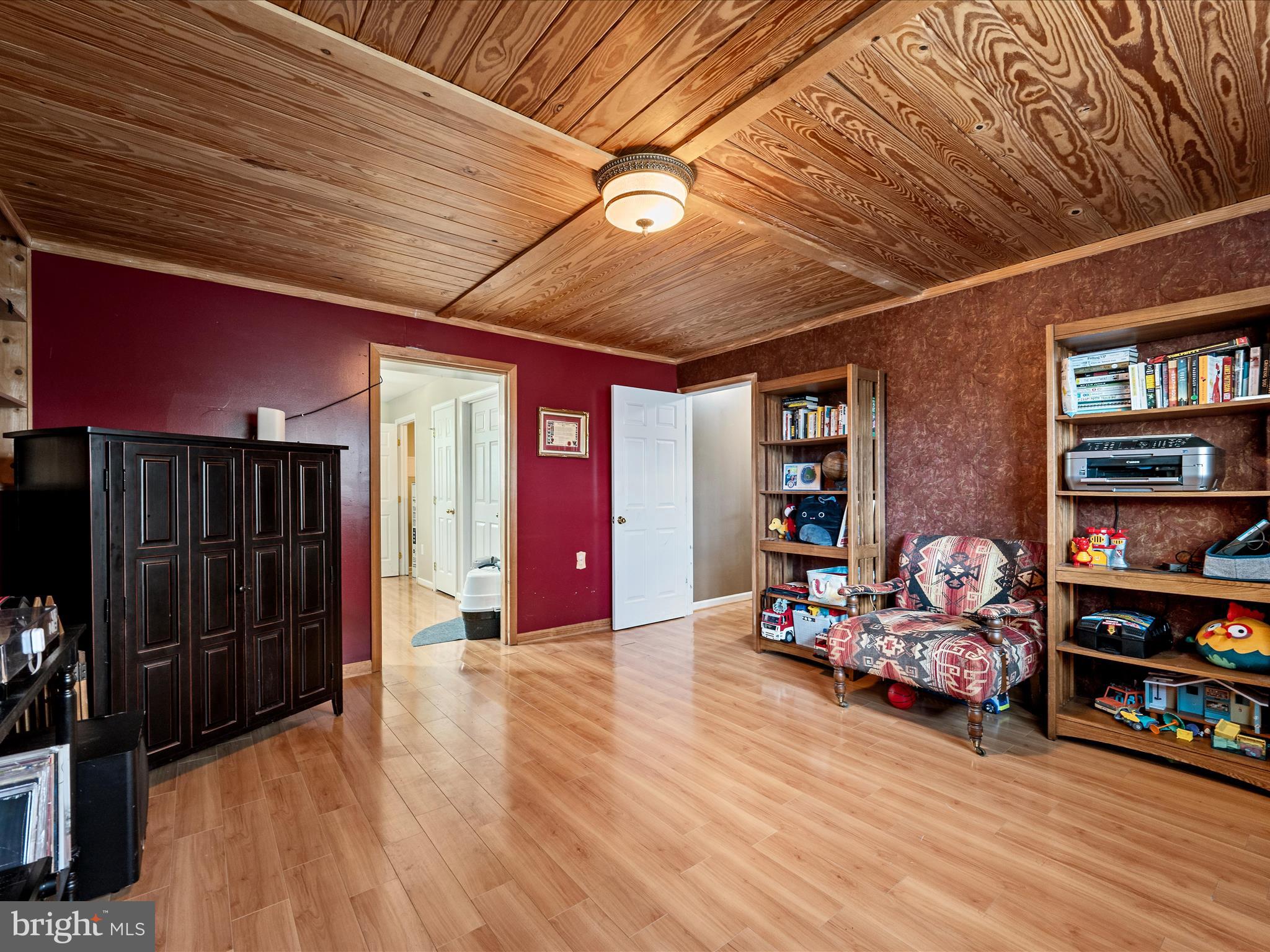 INWOOD MEADOWS - Residential