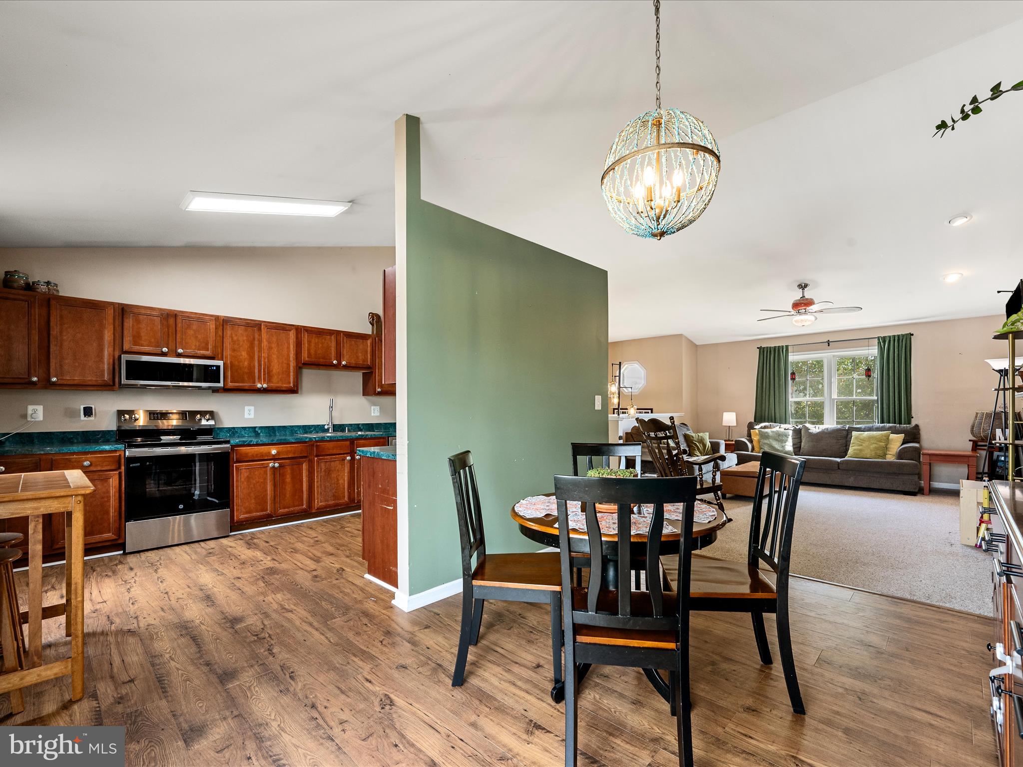 INWOOD MEADOWS - Residential