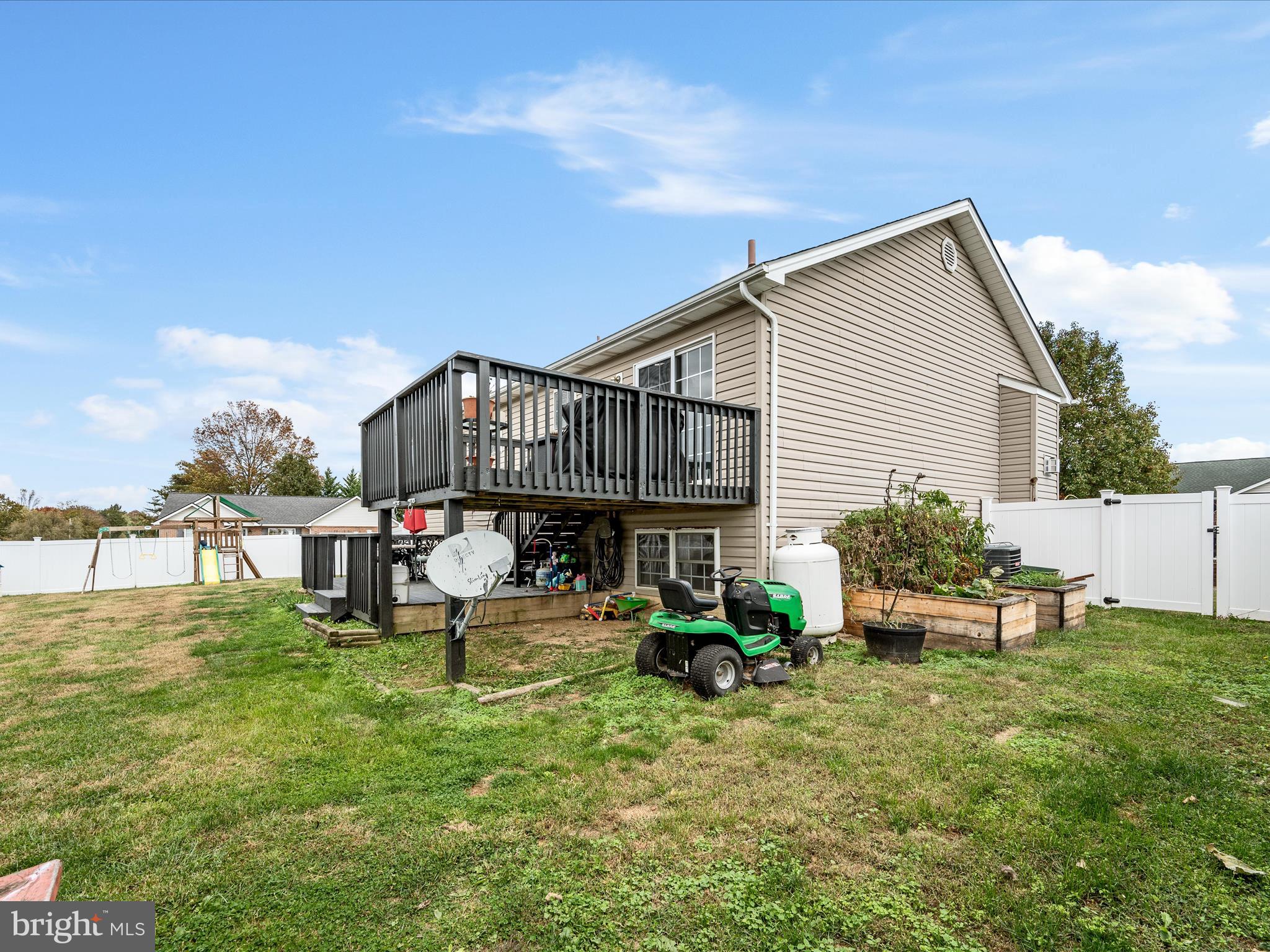 INWOOD MEADOWS - Residential