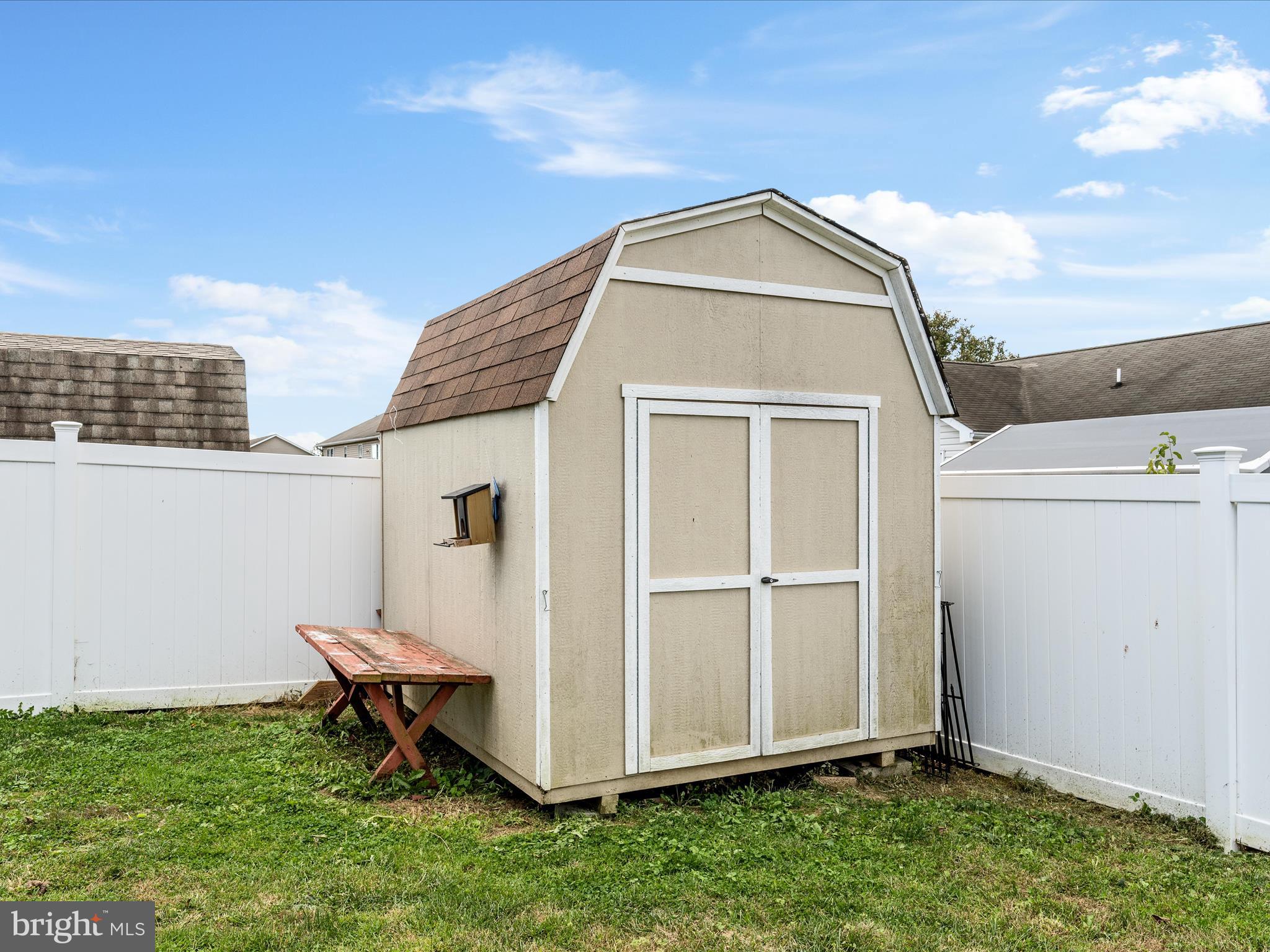 INWOOD MEADOWS - Residential