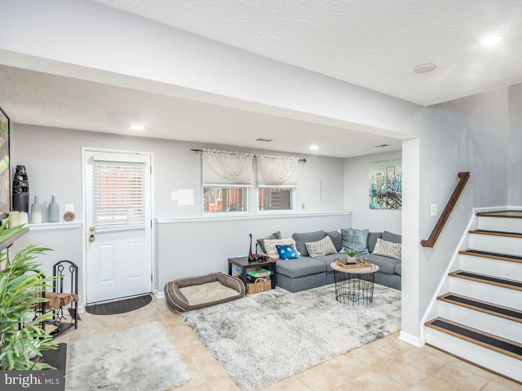 STONE CROSSING - Residential