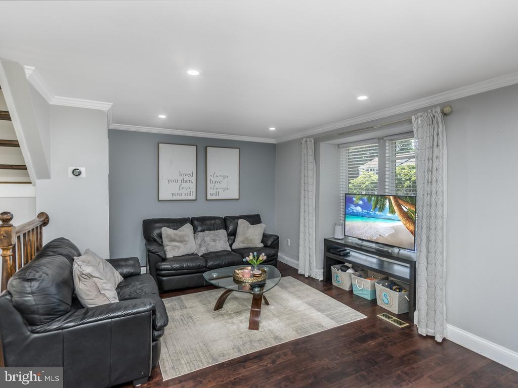 STONE CROSSING - Residential