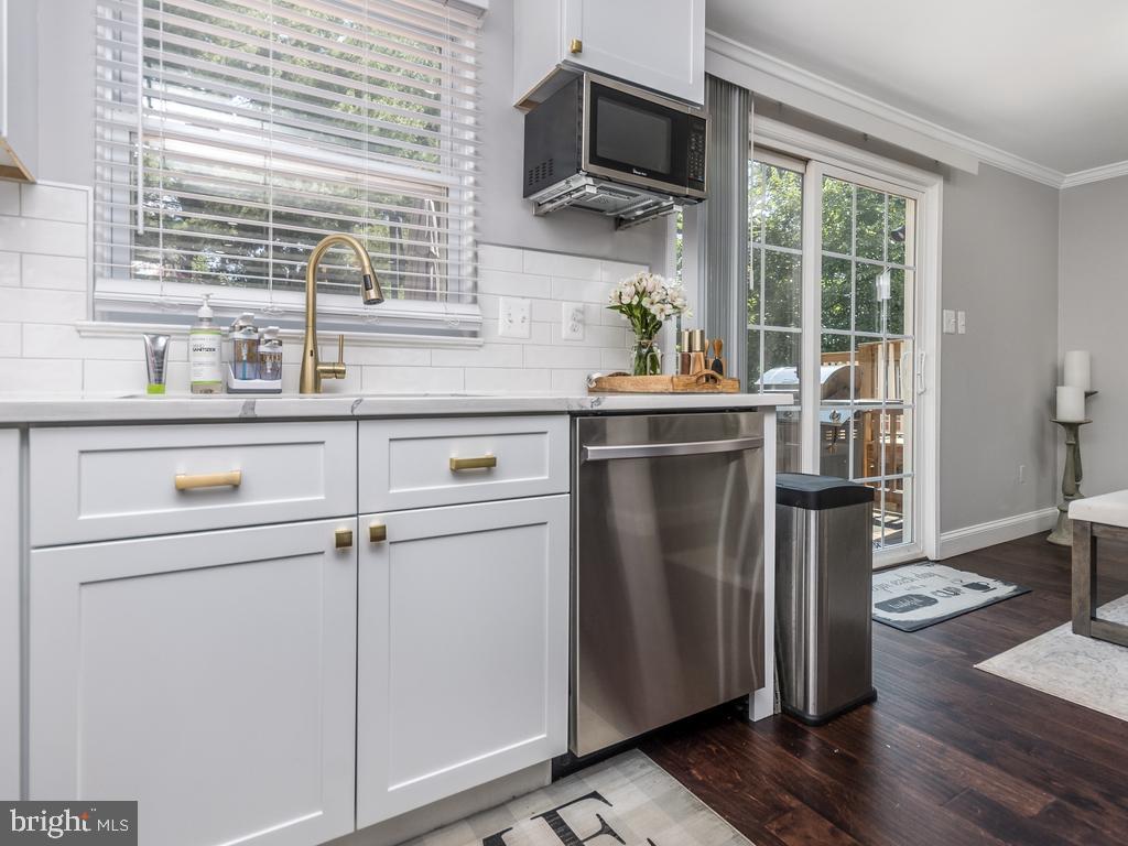 STONE CROSSING - Residential