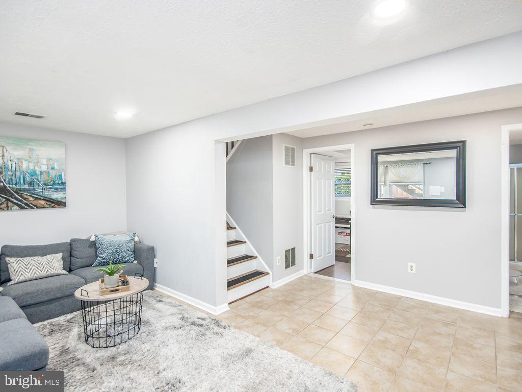 STONE CROSSING - Residential