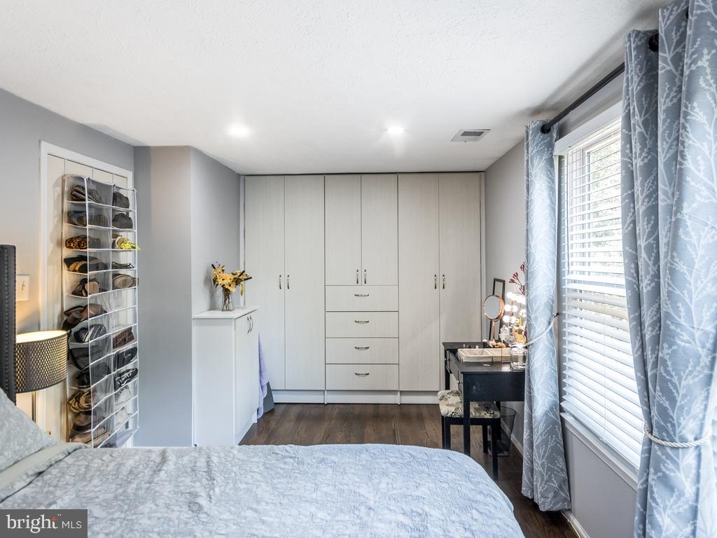 STONE CROSSING - Residential