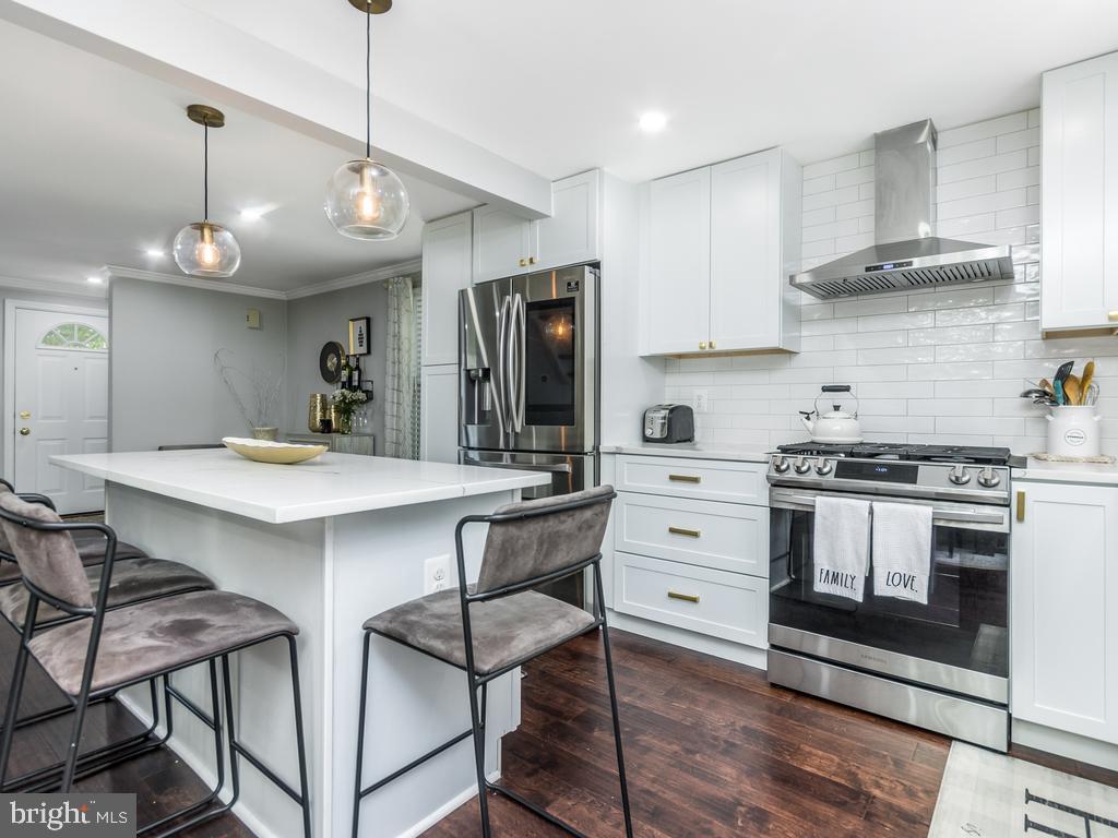 STONE CROSSING - Residential