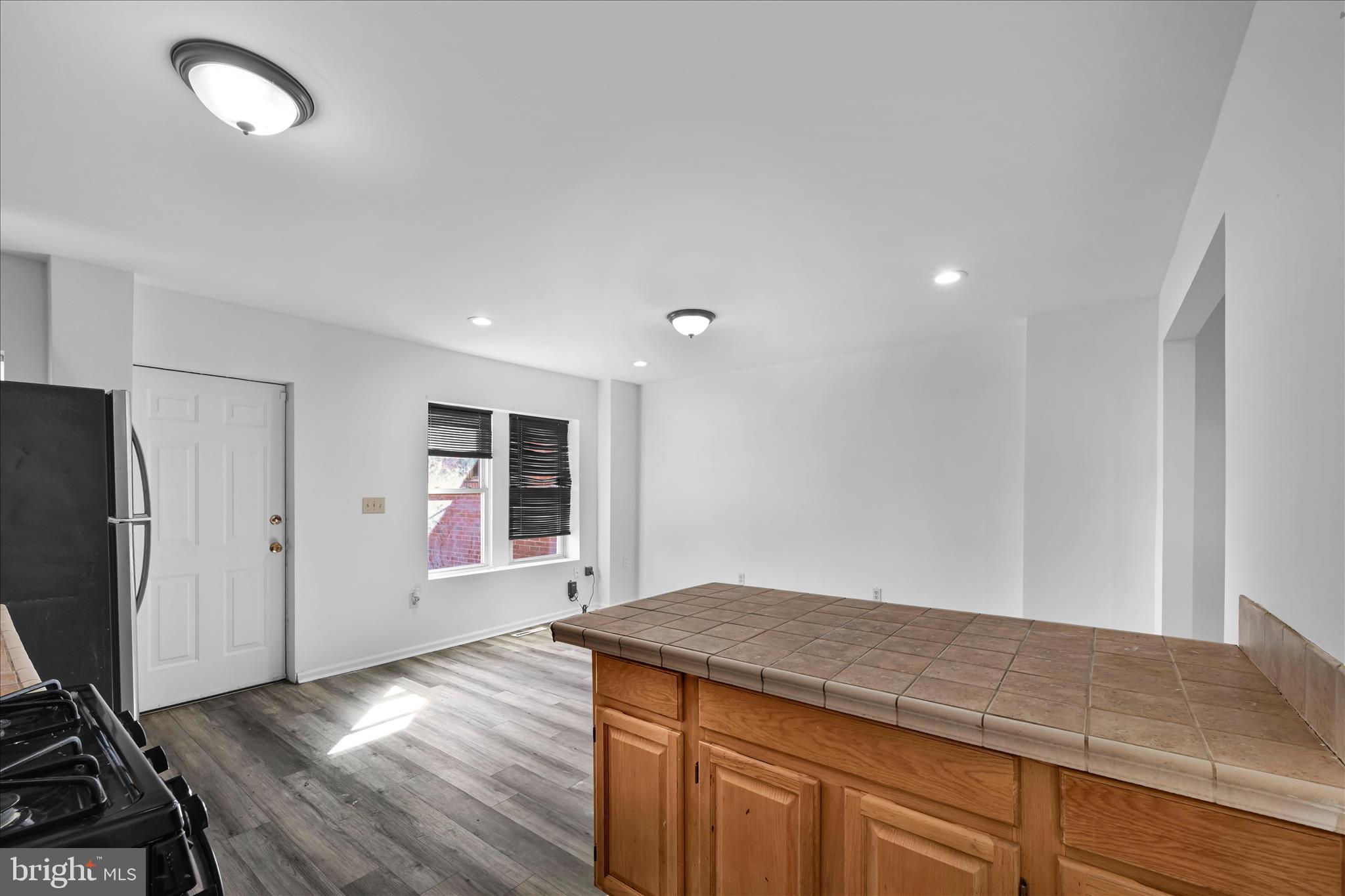 ALLISON HILL - Residential