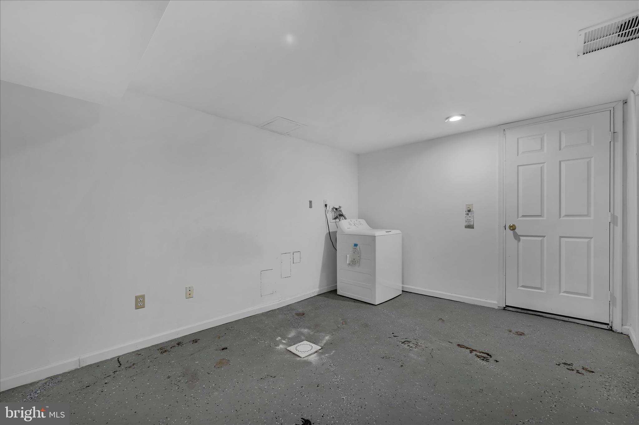 ALLISON HILL - Residential