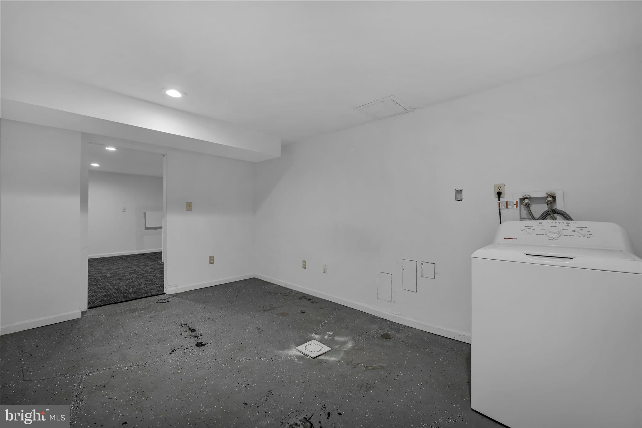 ALLISON HILL - Residential