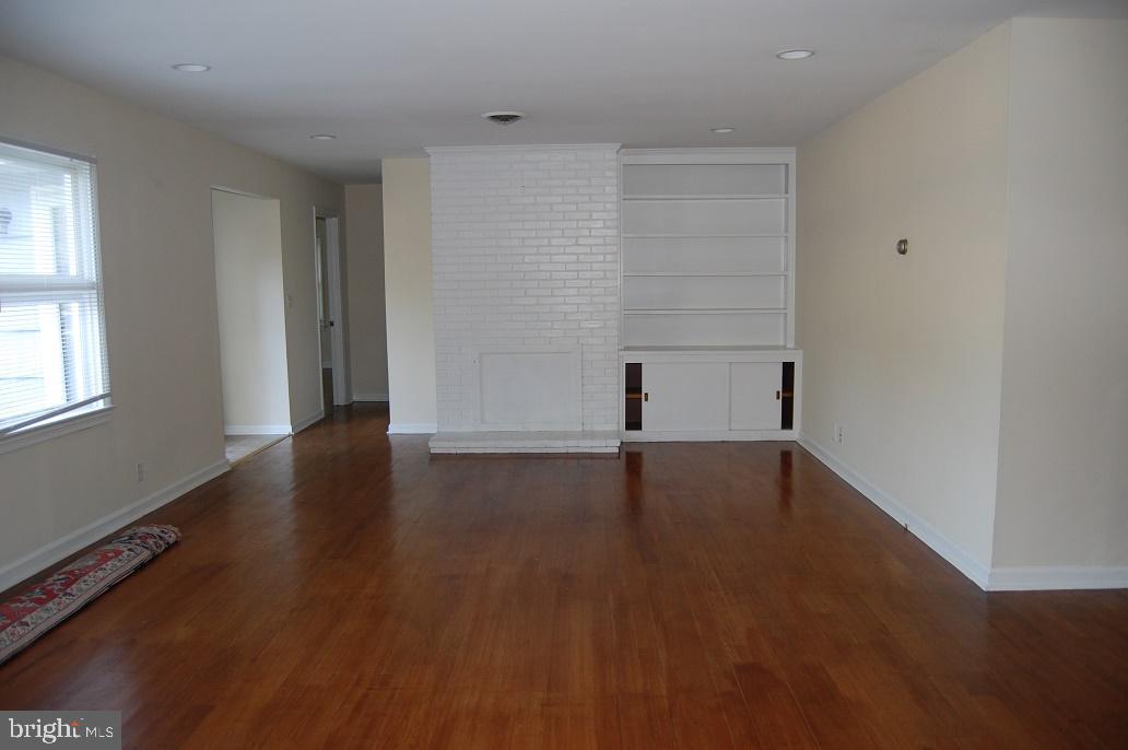 RIO VISTA - Residential Lease