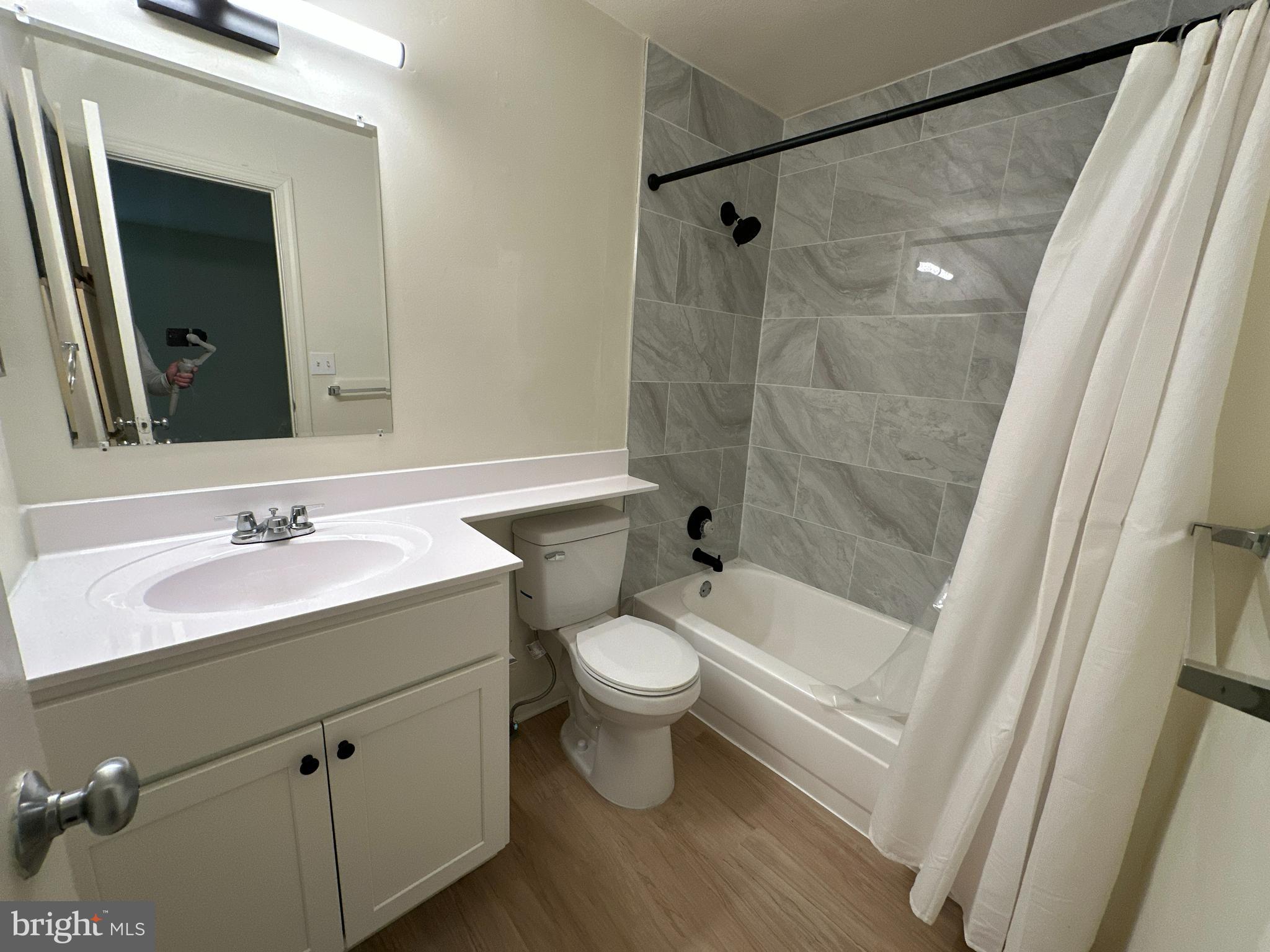 BRECKENRIDGE - Residential Lease