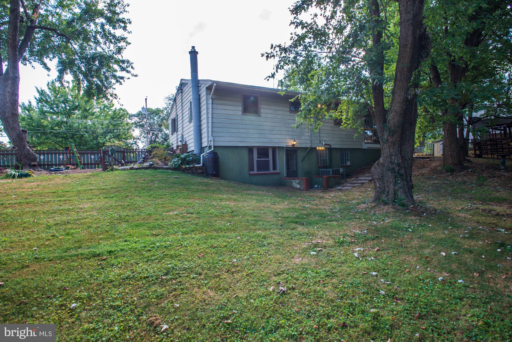 ROSE HILL FARMS - Residential