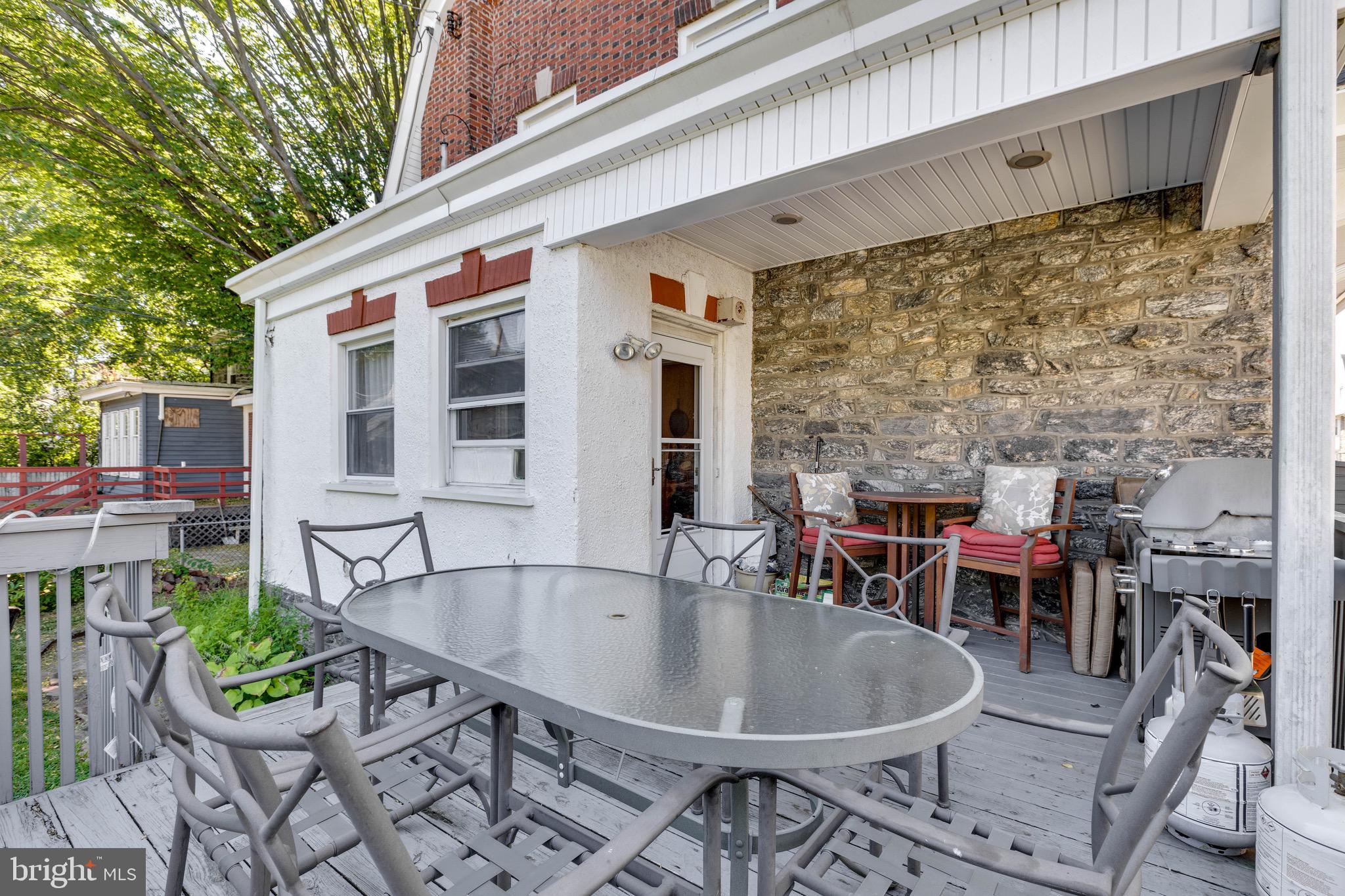 OVERBROOK PARK - Residential Lease