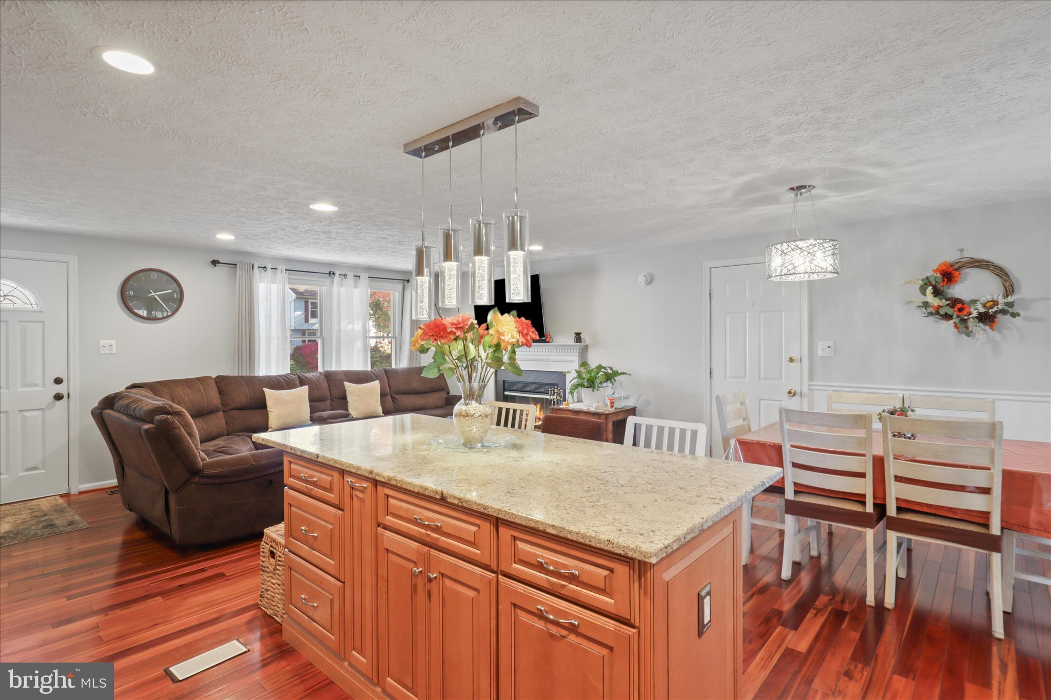 SPRING GROVE FARM - Residential