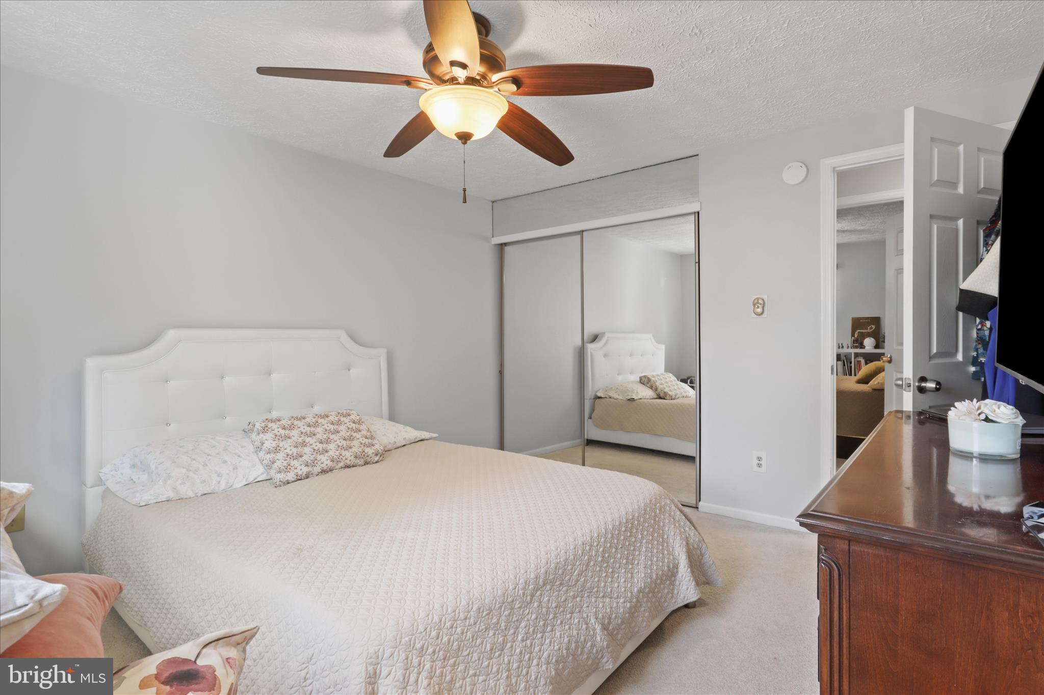 SPRING GROVE FARM - Residential