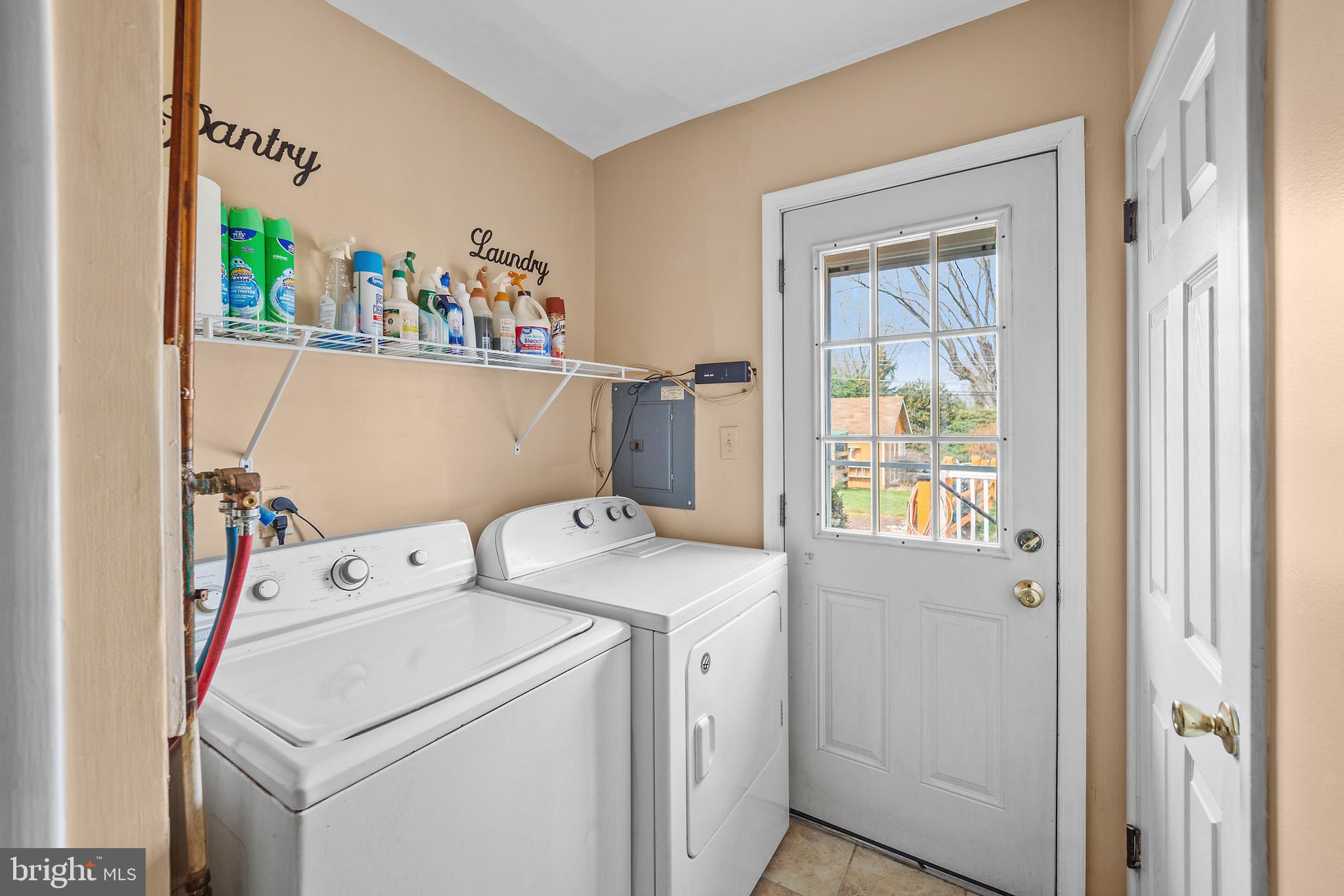 HUNTINGDON HILLS - Residential