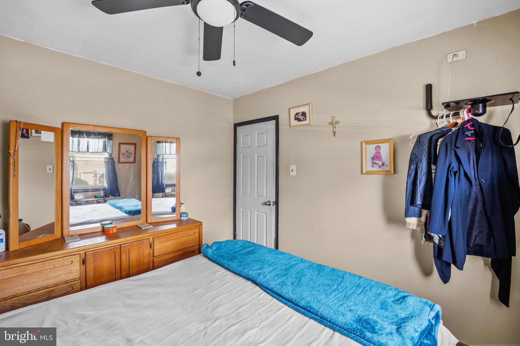 HUNTINGDON HILLS - Residential