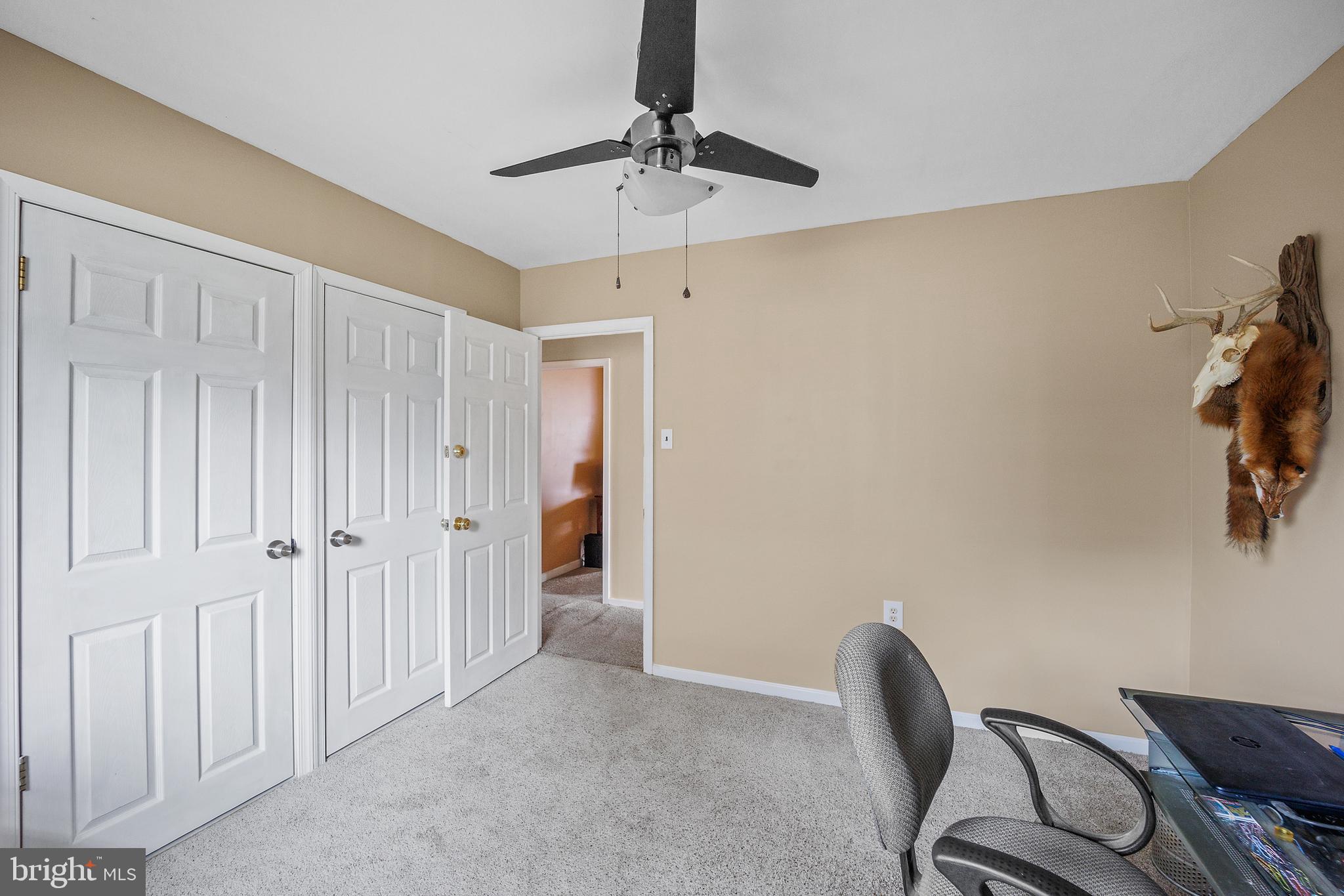 HUNTINGDON HILLS - Residential