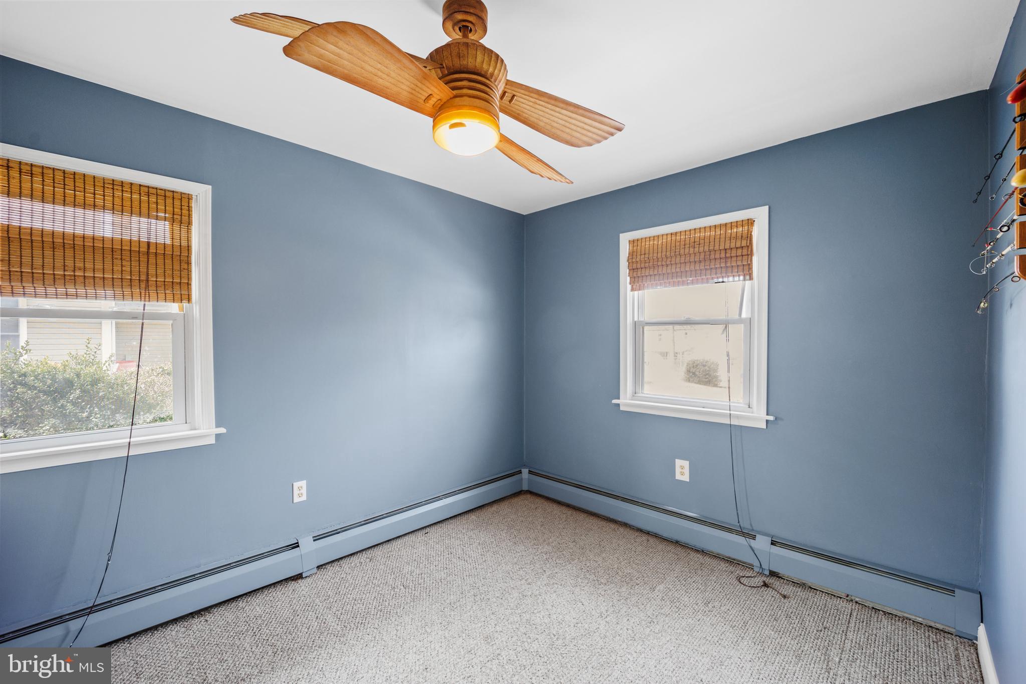 HUNTINGDON HILLS - Residential