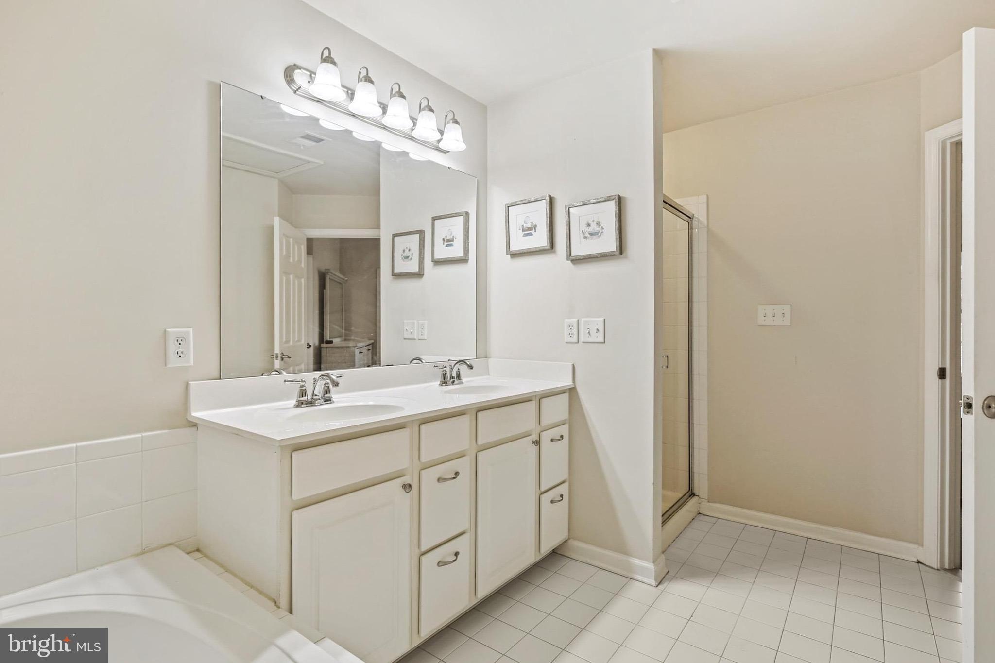 RAINCLIFFE CENTER - Residential