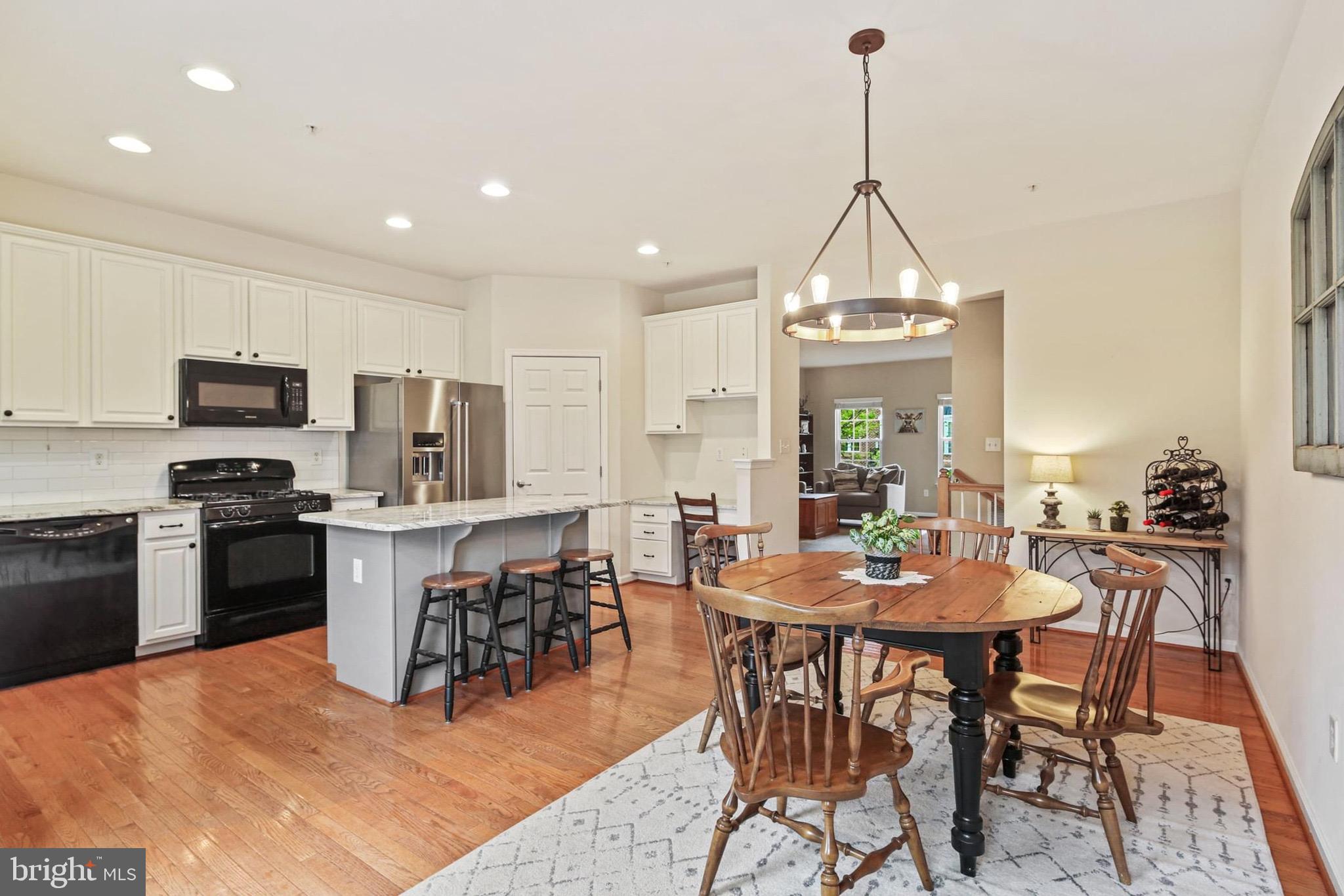 RAINCLIFFE CENTER - Residential