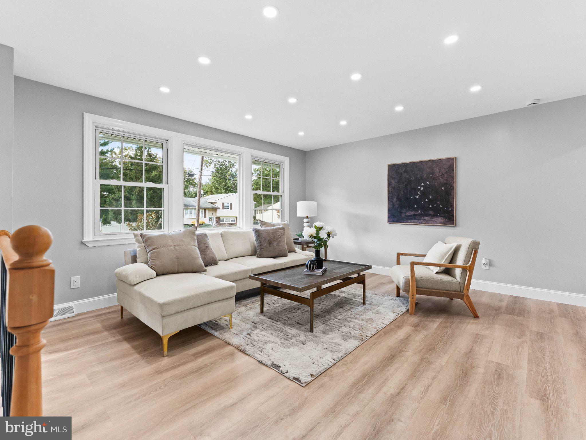 919 GRENVILLE DRIVE
