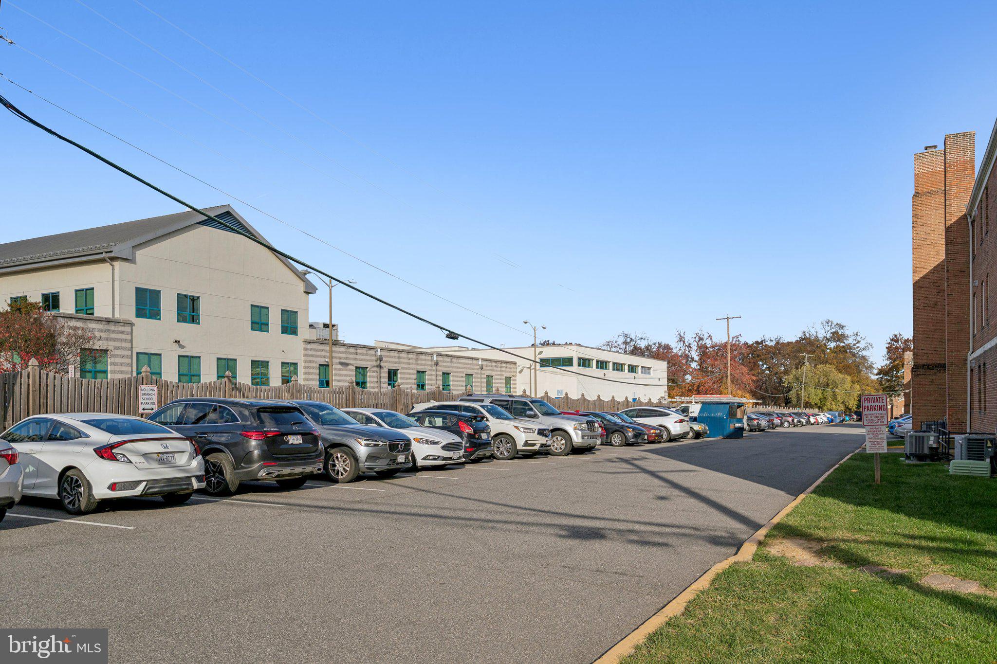 CAMBRIDGE COURTS - Residential