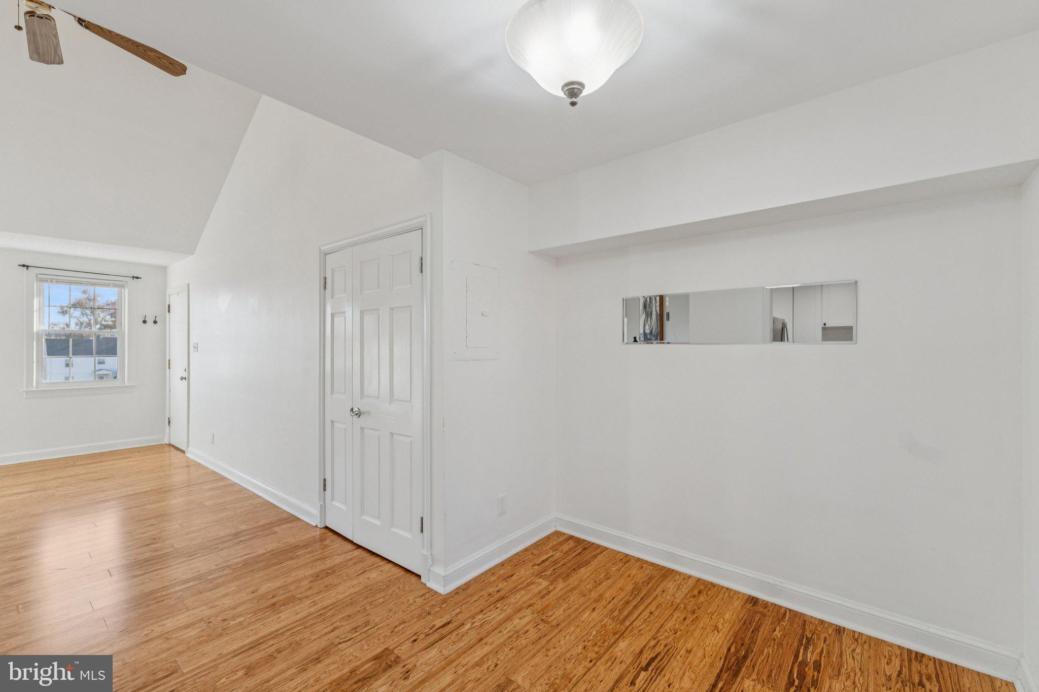 CAMBRIDGE COURTS - Residential