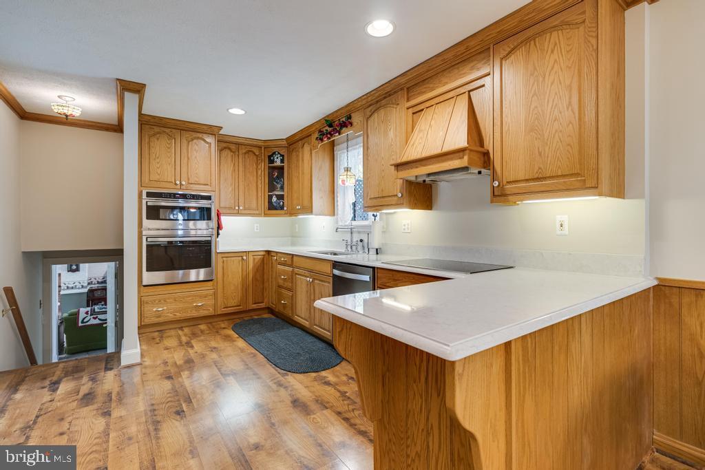 INDIAN CREEK - Residential