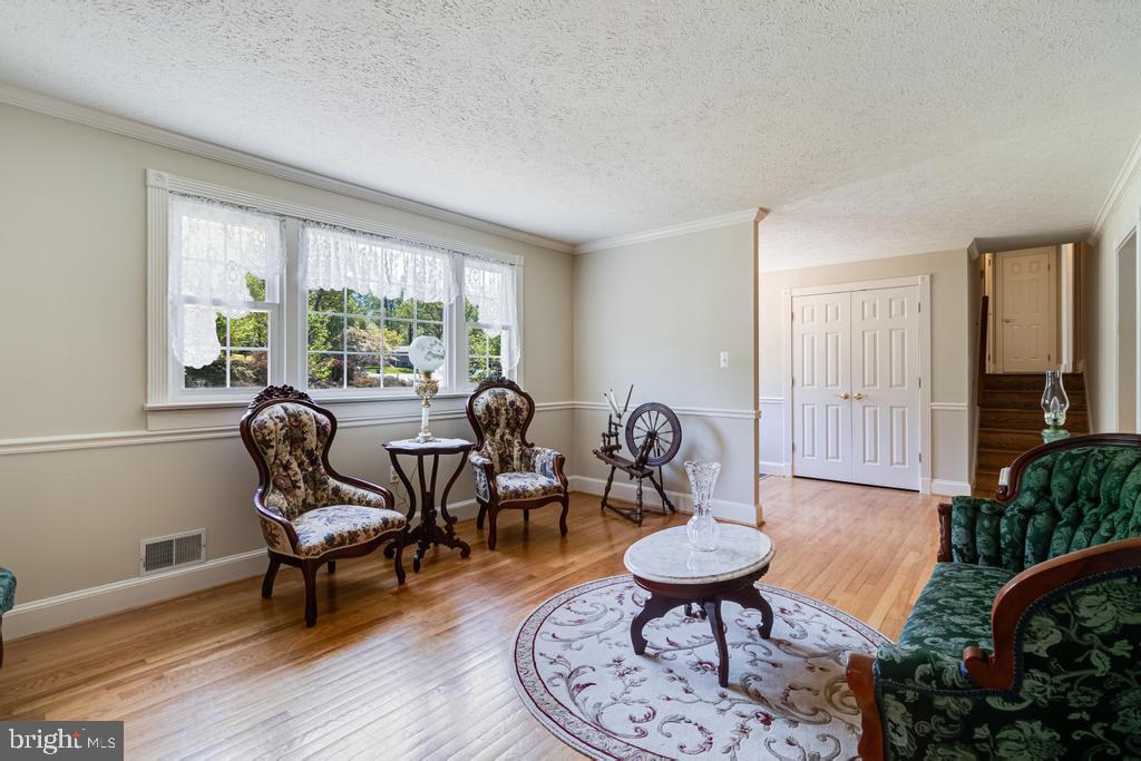 INDIAN CREEK - Residential