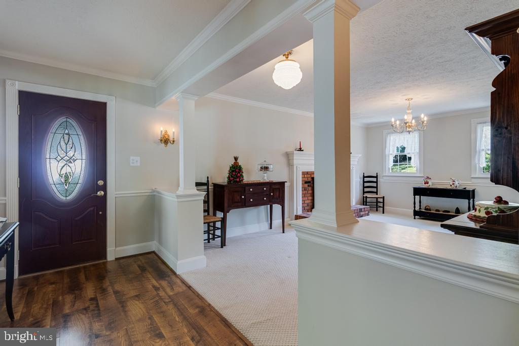 INDIAN CREEK - Residential