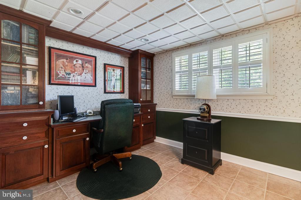 INDIAN CREEK - Residential