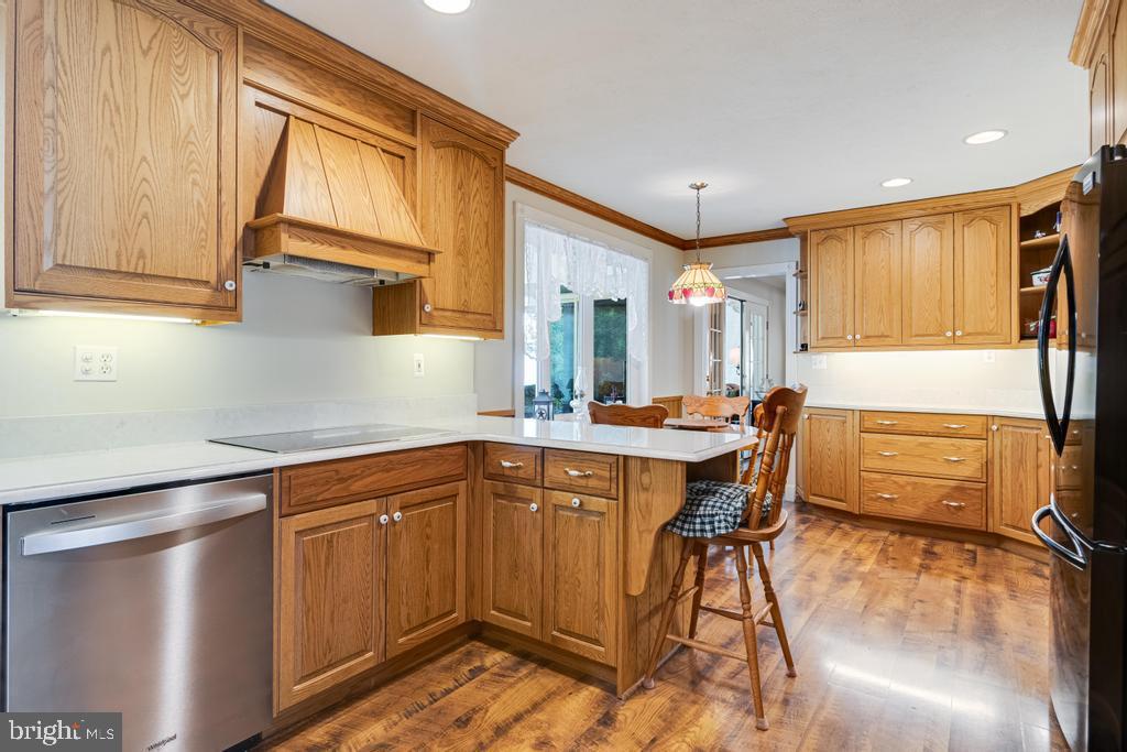 INDIAN CREEK - Residential