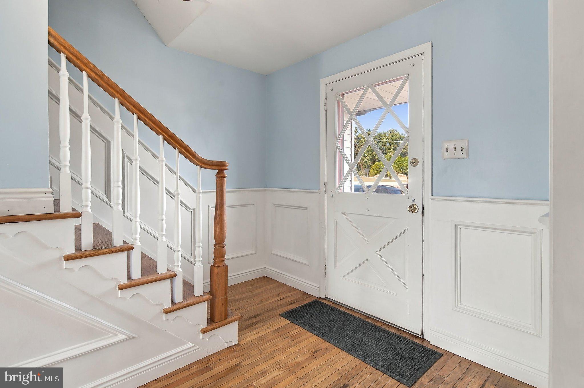 1665 WHITE OAK LANE