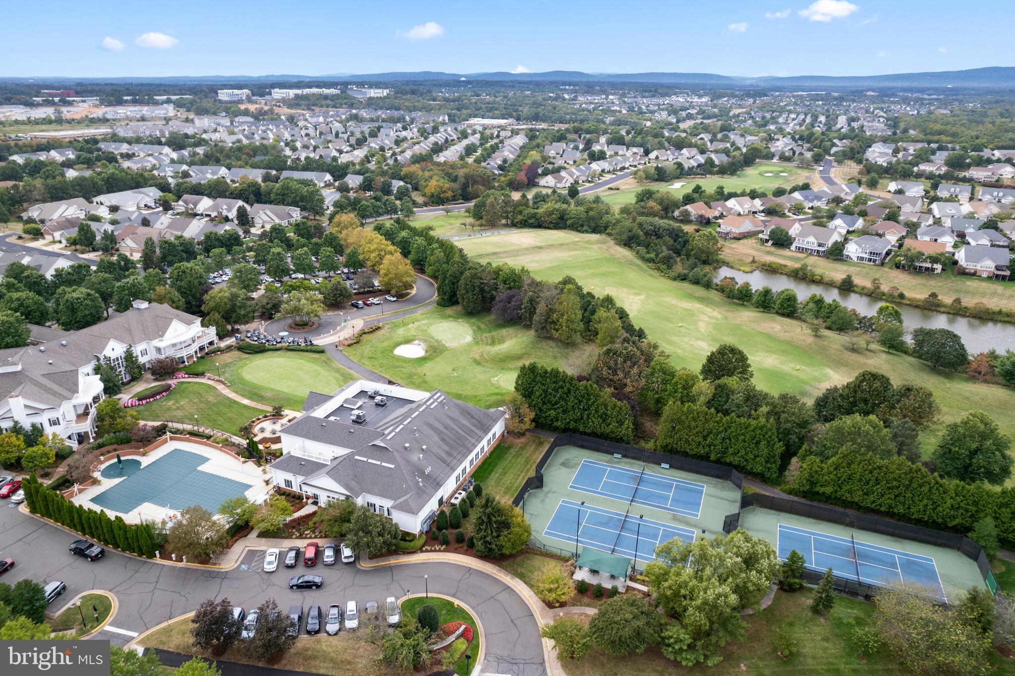 HERITAGE HUNT - Residential