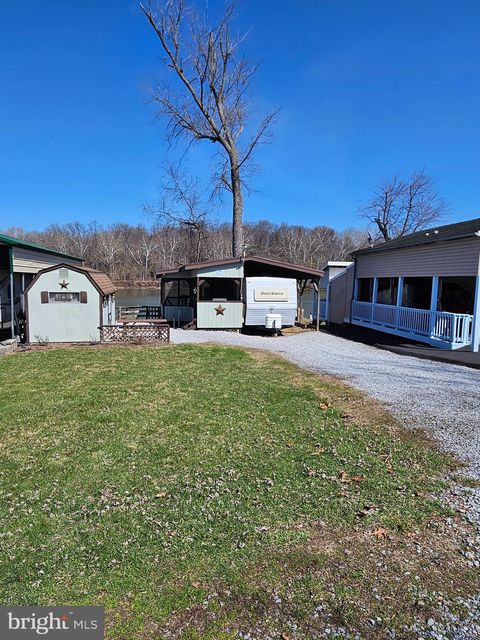 Block 1 Lot 6 BOO BOO BLVD FALLING WATERS WV 25419