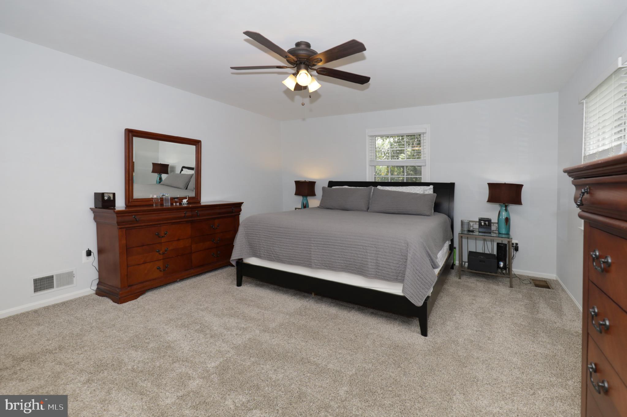 ORANGE HUNT ESTATES - Residential