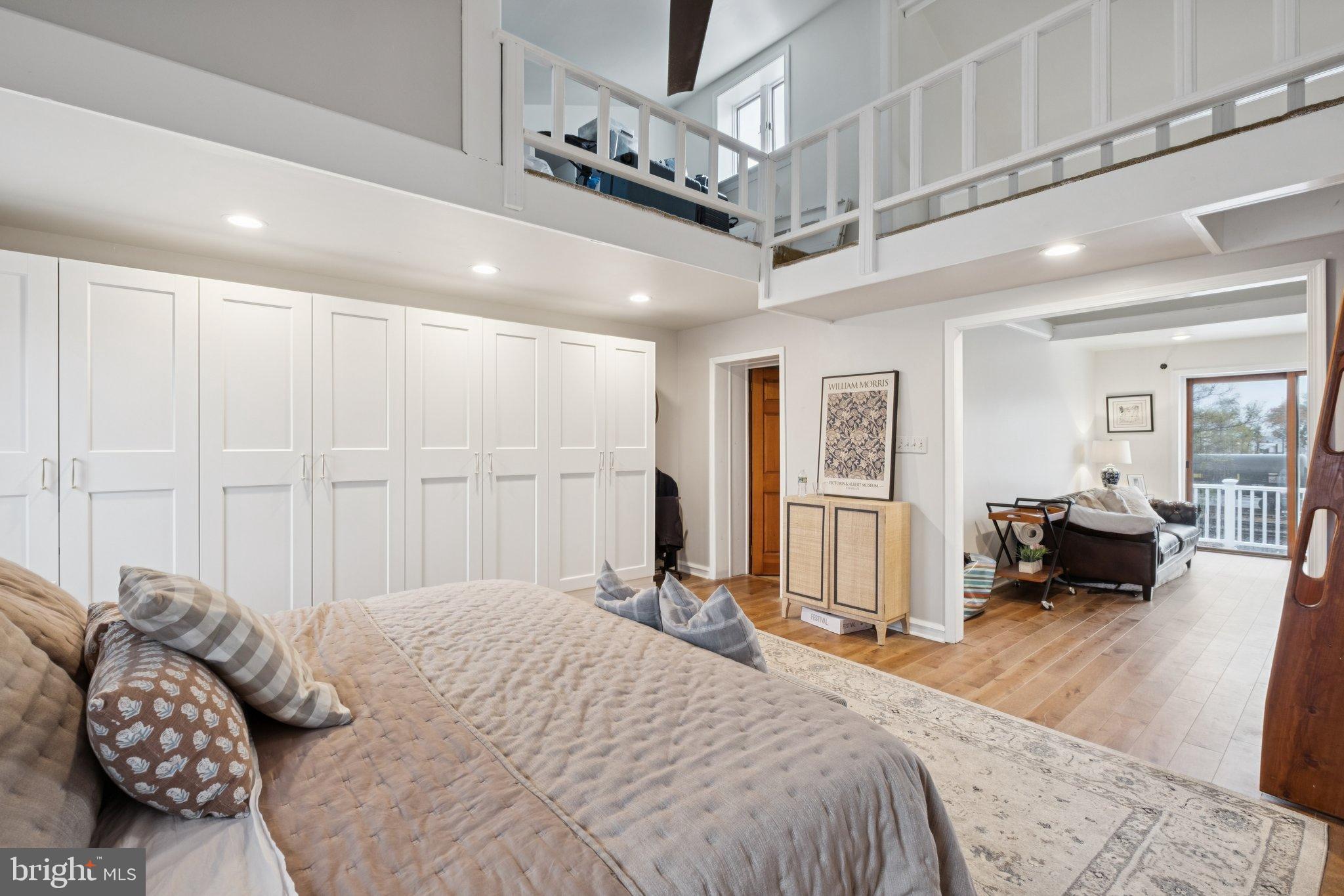 PORT RICHMOND - Residential