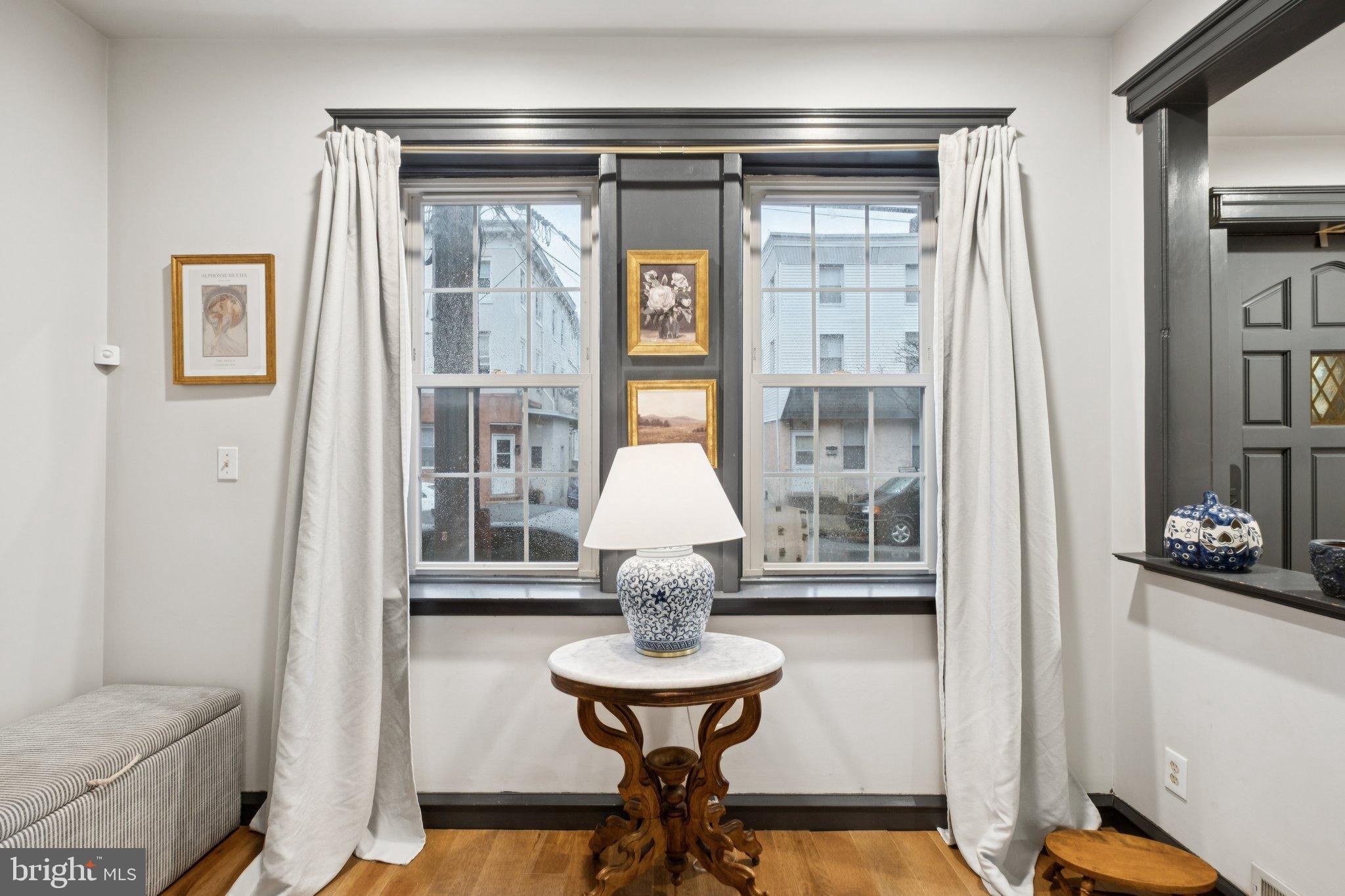 PORT RICHMOND - Residential