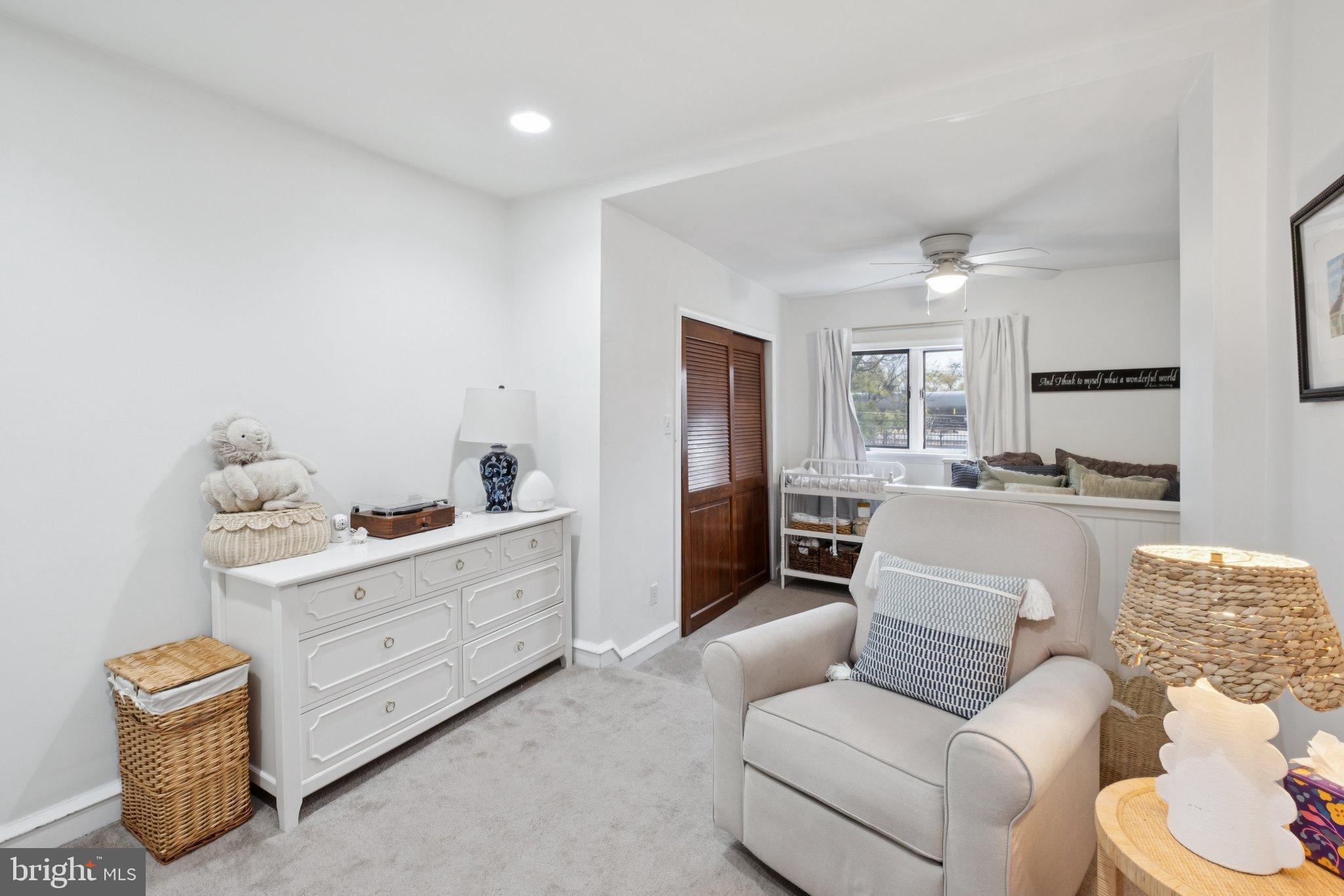 PORT RICHMOND - Residential