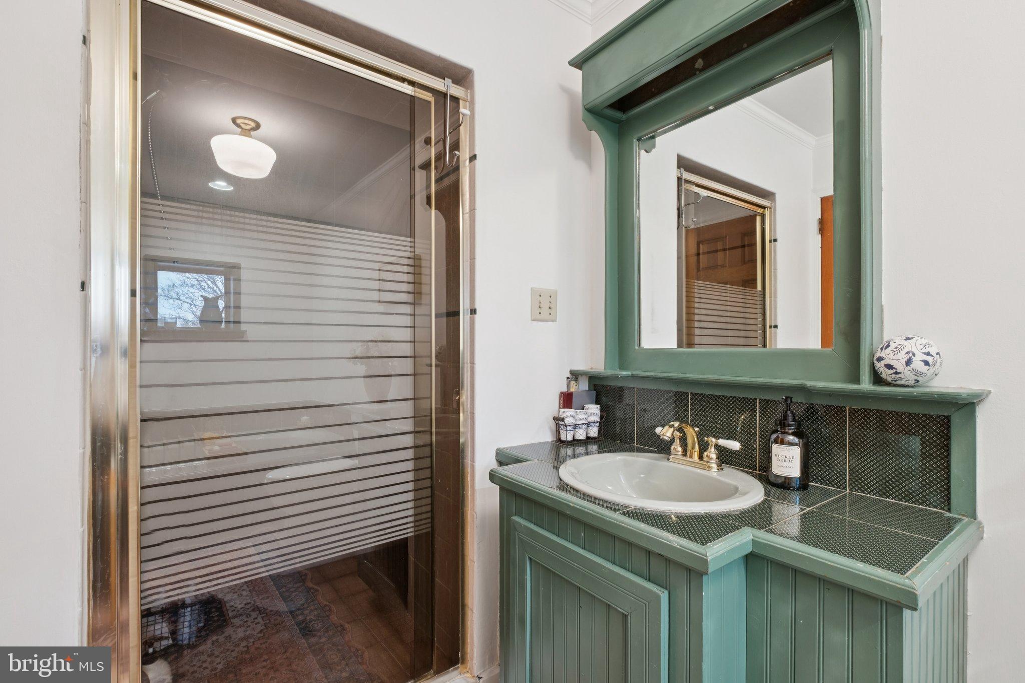 PORT RICHMOND - Residential