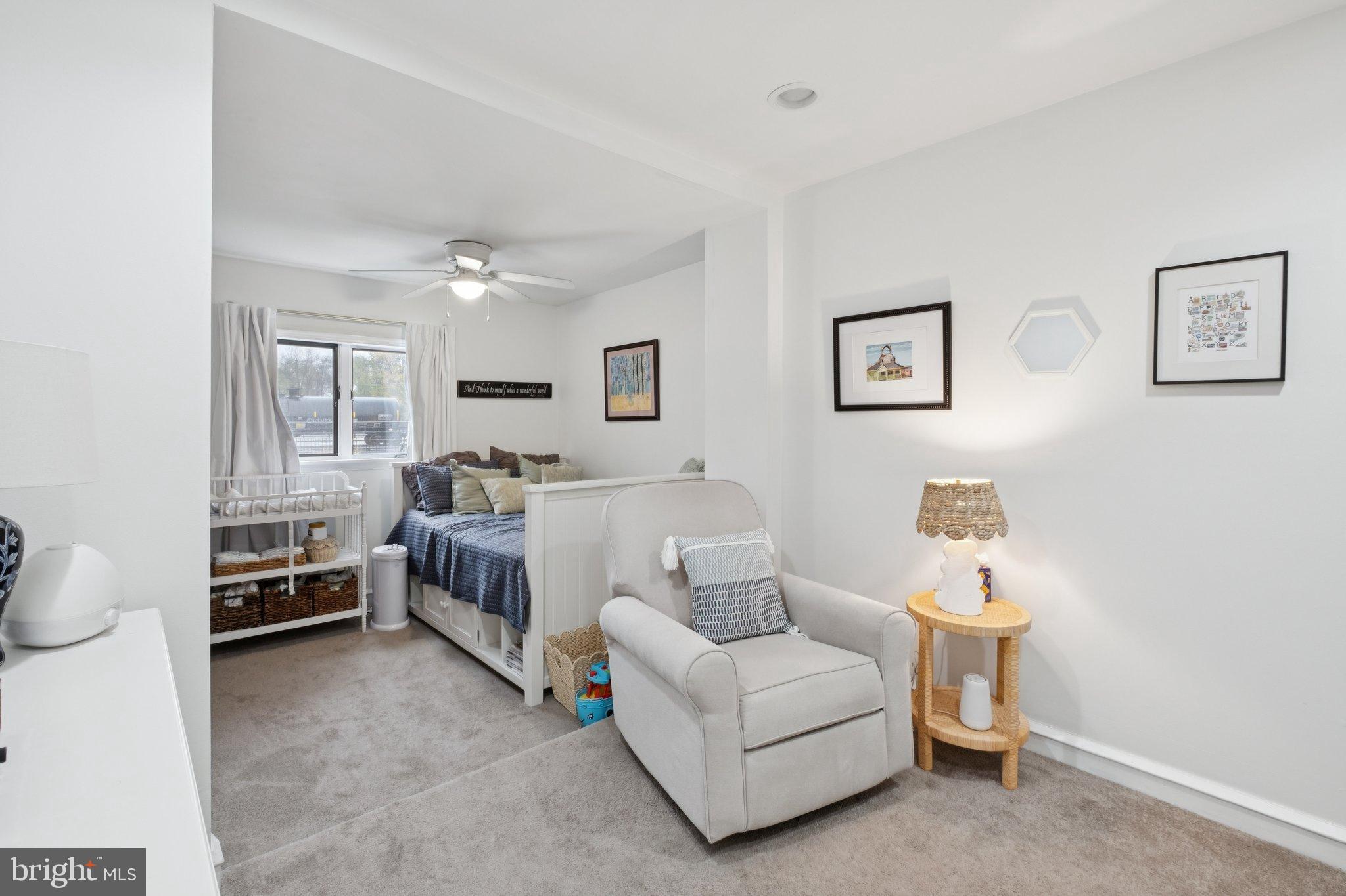 PORT RICHMOND - Residential