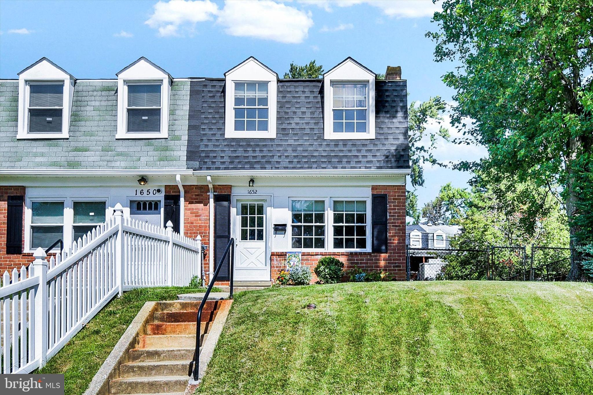 PARKVILLE - Residential