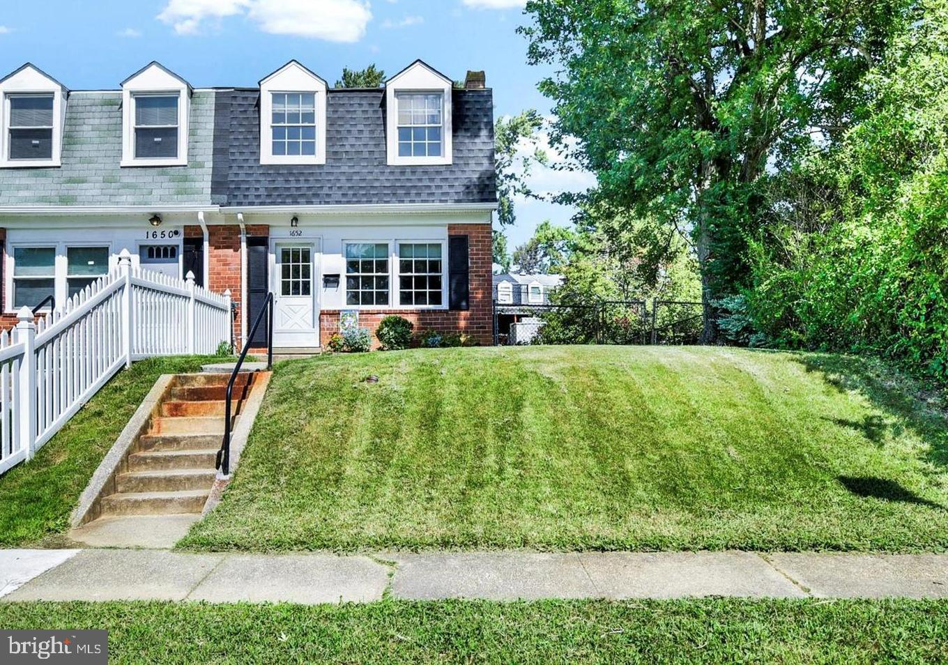 PARKVILLE - Residential