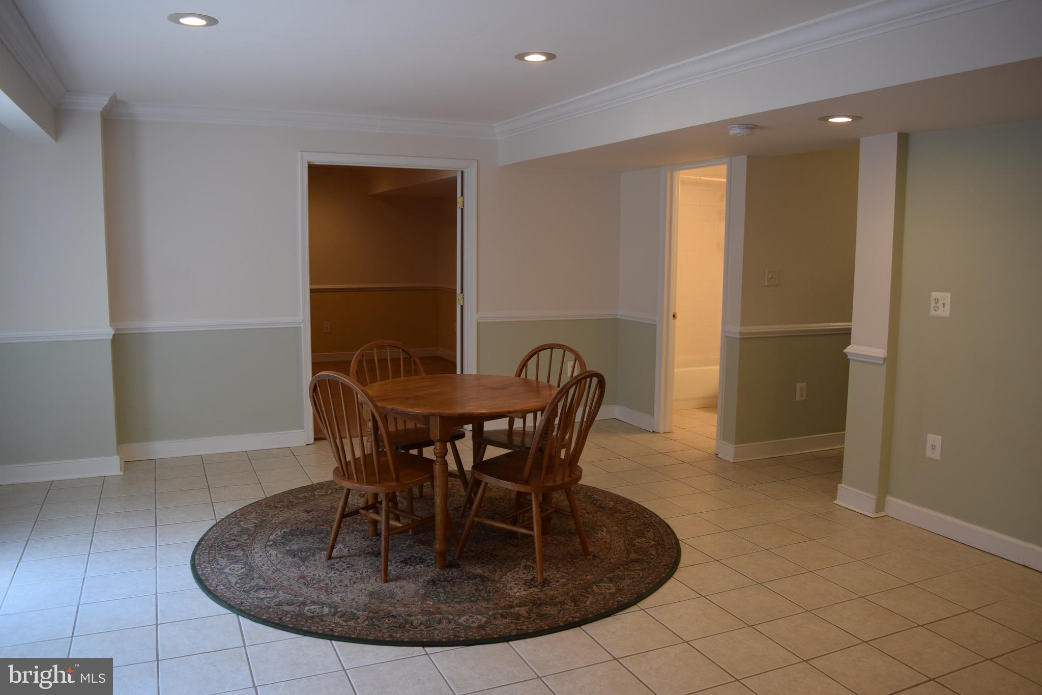 DALE CITY - Residential Lease