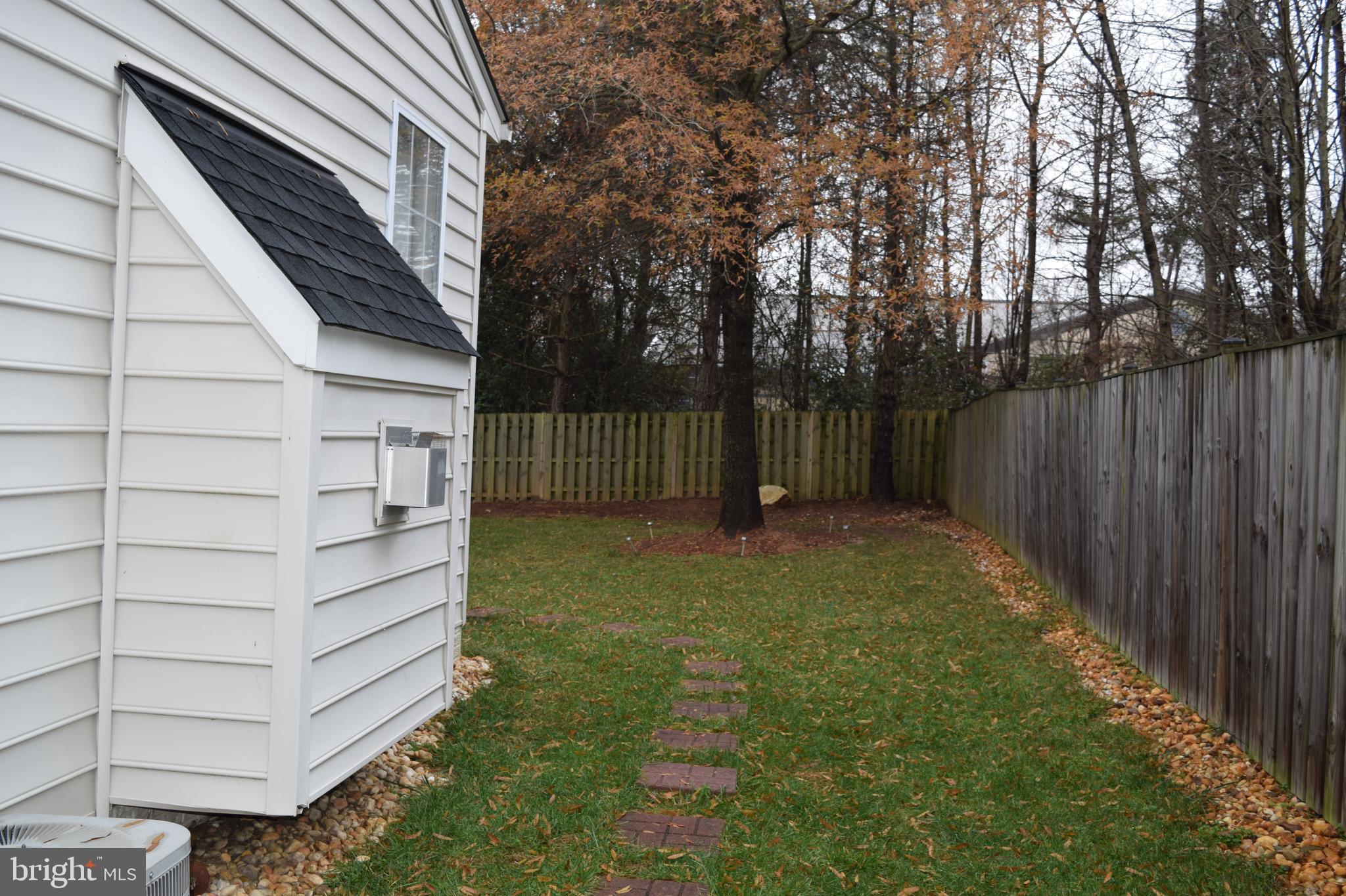 DALE CITY - Residential Lease