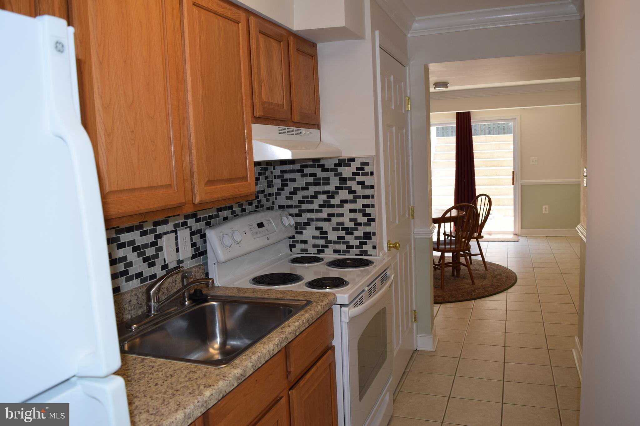 DALE CITY - Residential Lease