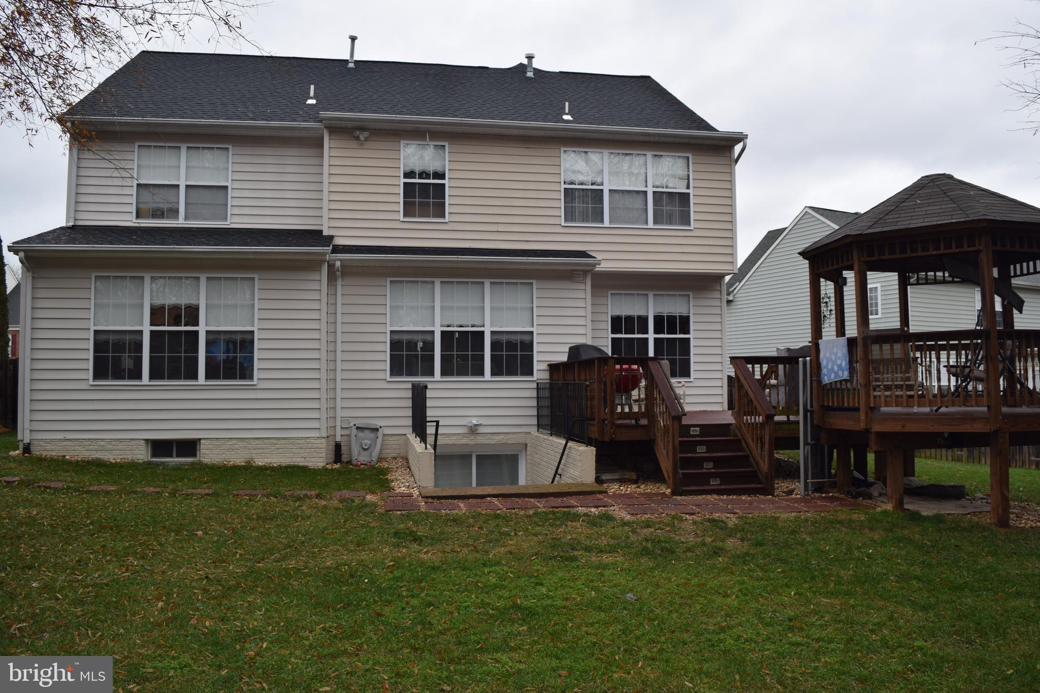 DALE CITY - Residential Lease