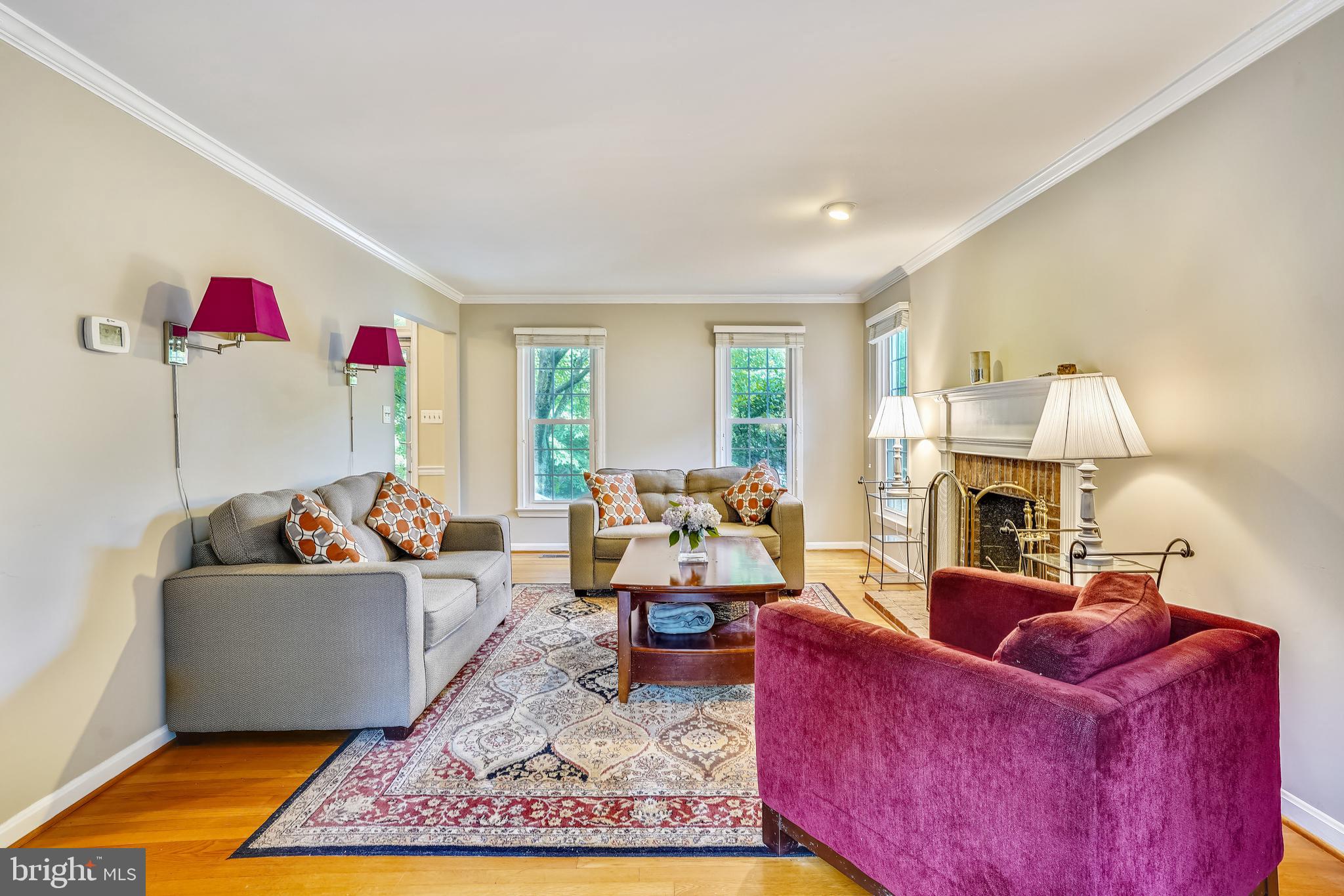 RESTON - Residential