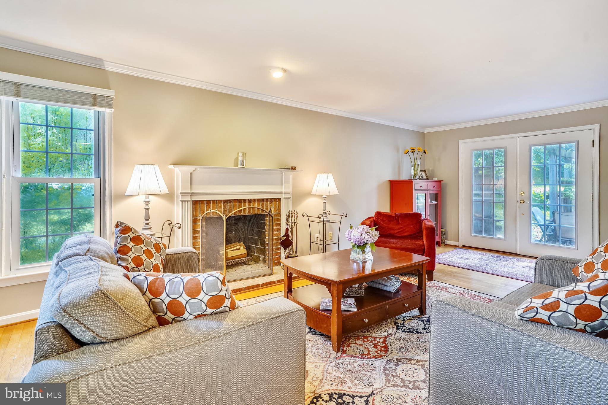 RESTON - Residential